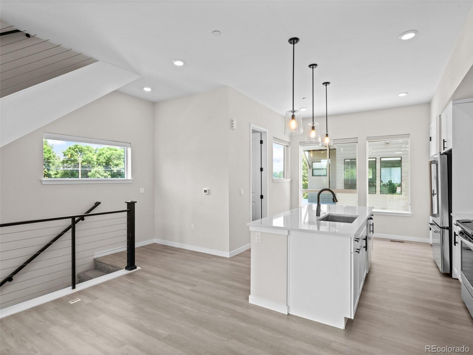 Lakewood, Colorado, 80214, United States, 3 Bedrooms Bedrooms, ,3 BathroomsBathrooms,Residential,For Sale,1866622