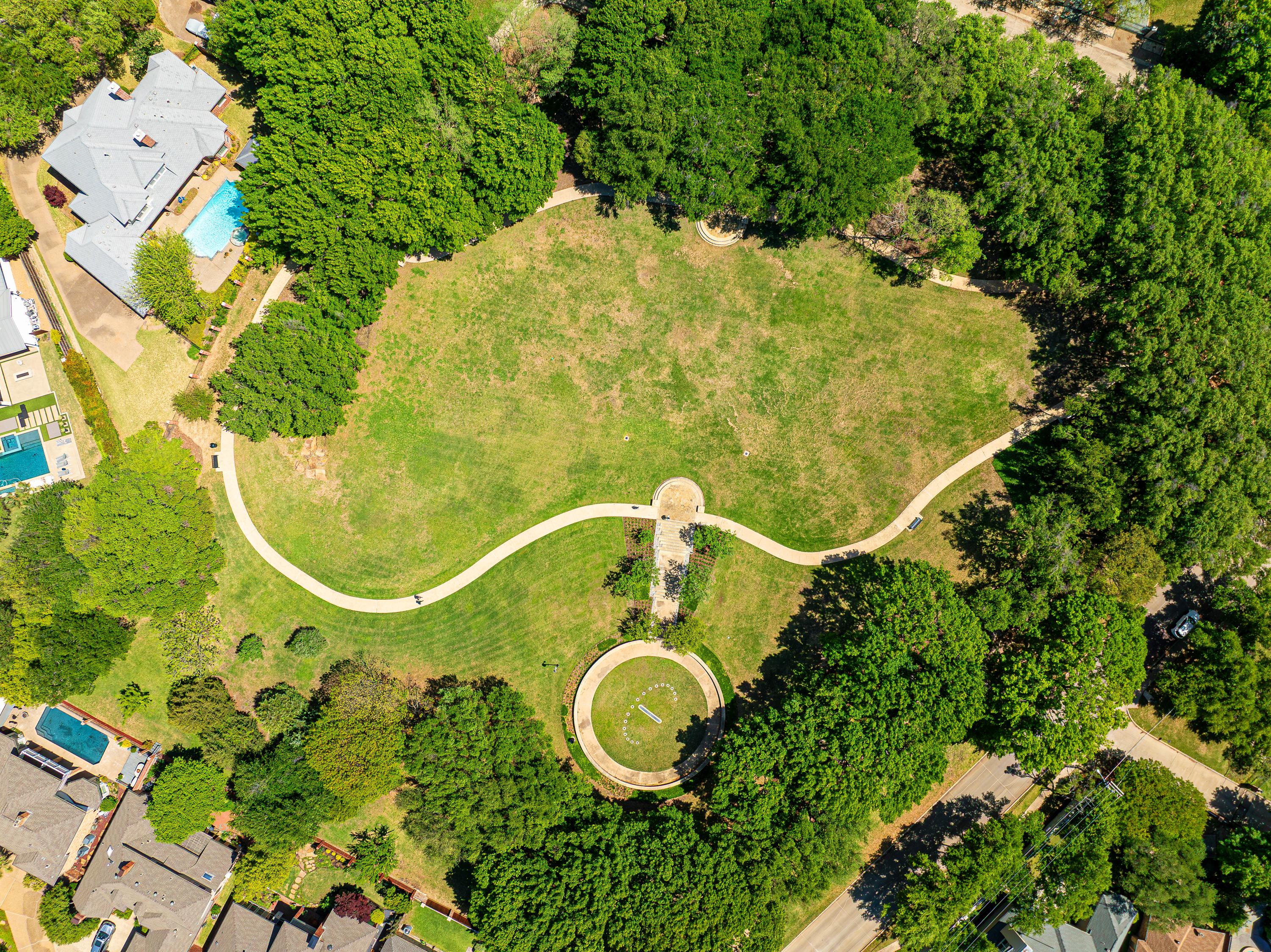  Effortless One-Story Living in Celestial Place - 物件實景