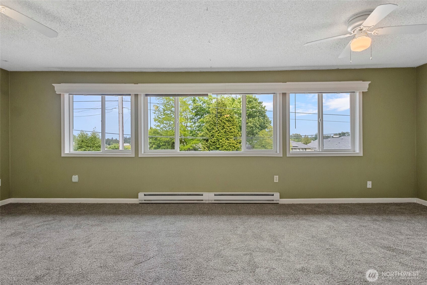 Ferndale, Washington, 98248, United States, 6 Bedrooms Bedrooms, ,2 BathroomsBathrooms,Residential,For Sale,1921640
