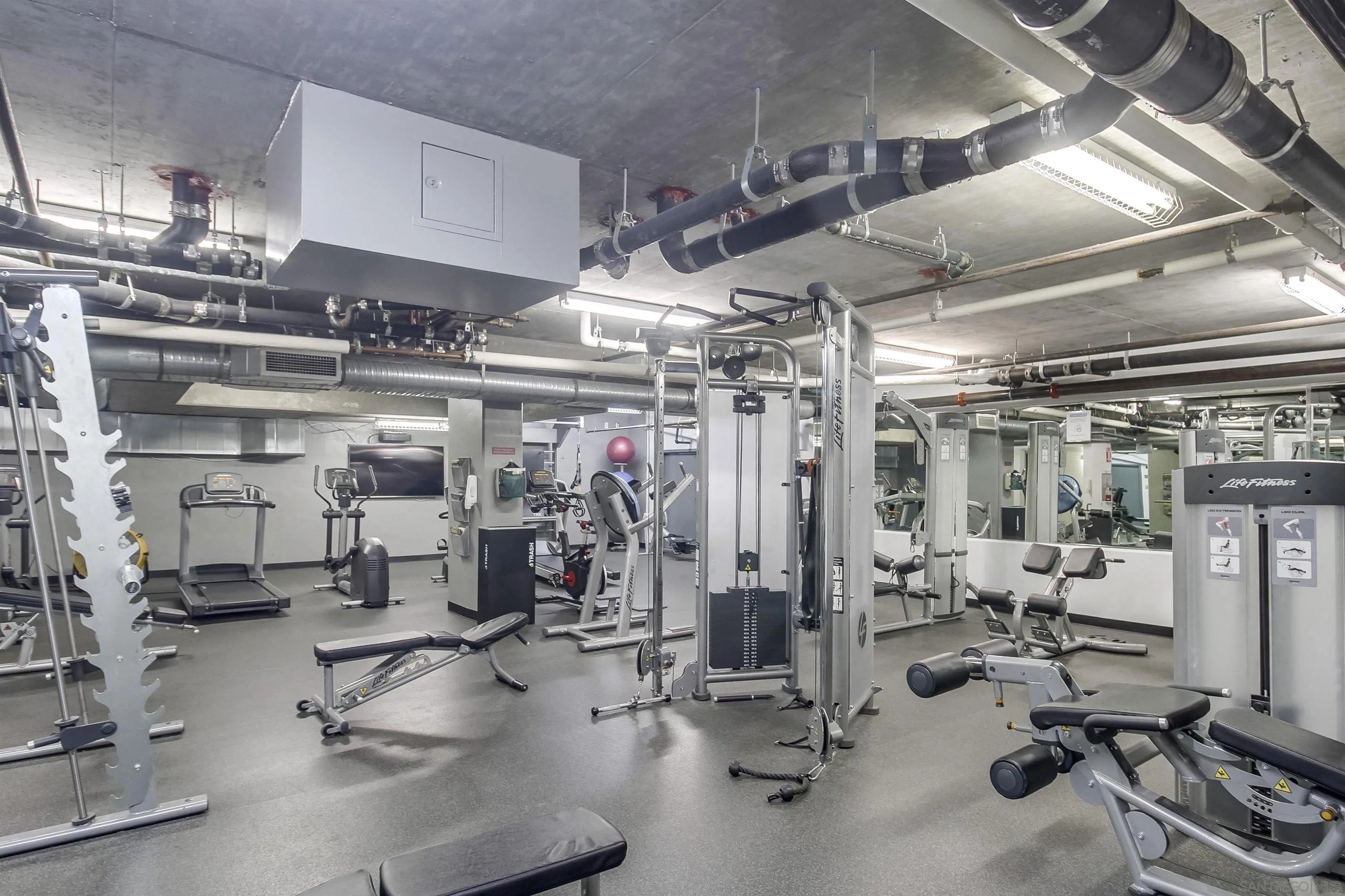 San Diego, California, 92101, United States, 1 Bedroom Bedrooms, ,1 BathroomBathrooms,Residential,For Sale,1962496