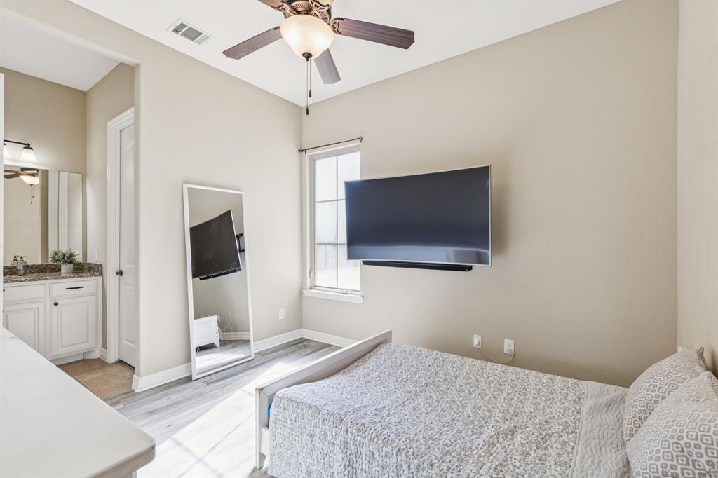 Forney, Texas, 75126, United States, 3 Bedrooms Bedrooms, ,3 BathroomsBathrooms,Residential,For Sale,1988143