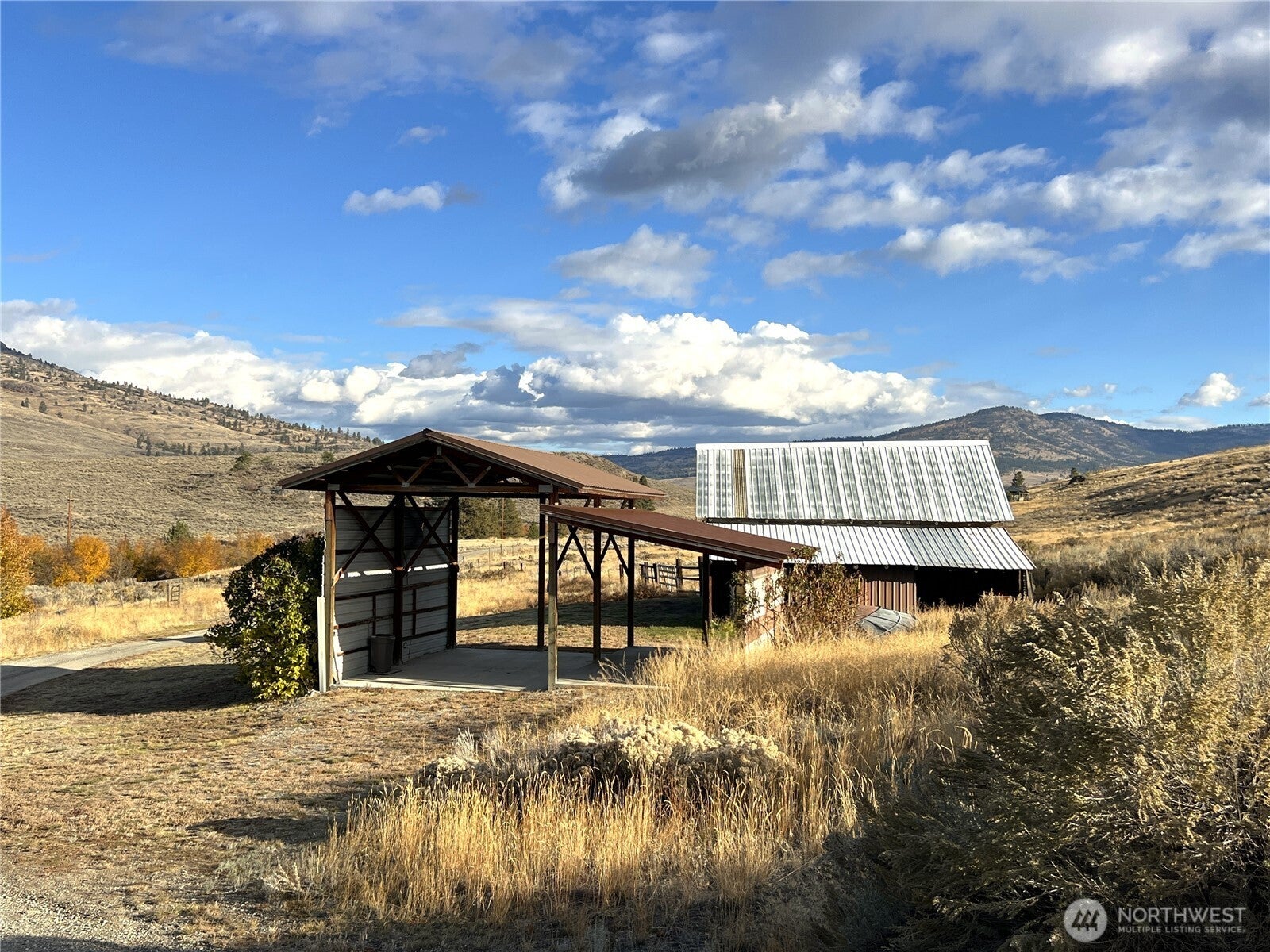 Tonasket, Washington, 98855, United States, 3 Bedrooms Bedrooms, ,2 BathroomsBathrooms,Residential,For Sale,2001750