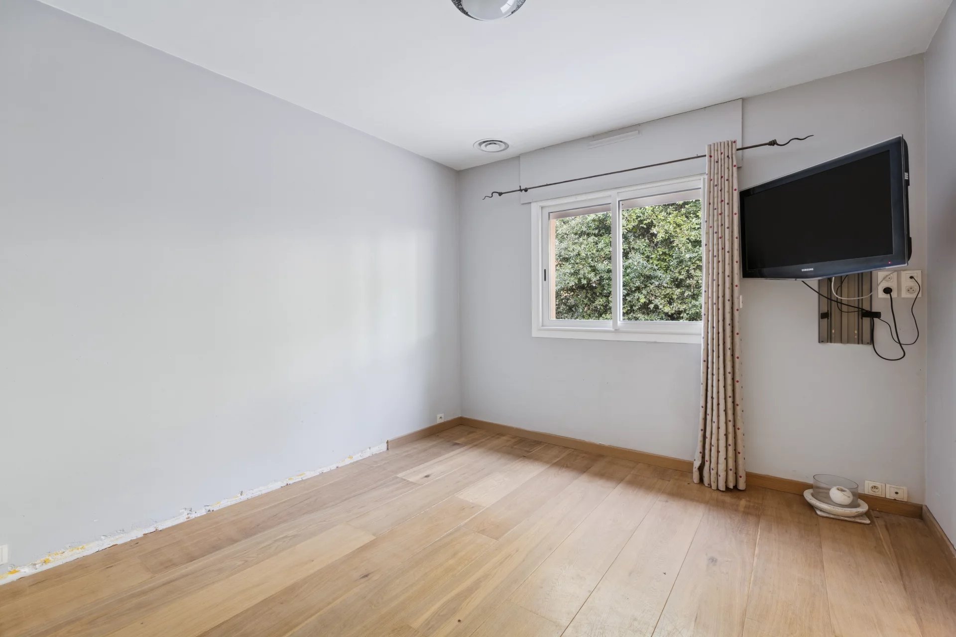 Roquefort-les-Pins, Provence-Alpes-Côte d’Azur, 06330, FR, 5 Bedrooms Bedrooms, ,4 BathroomsBathrooms,Residential,For Sale,1999073