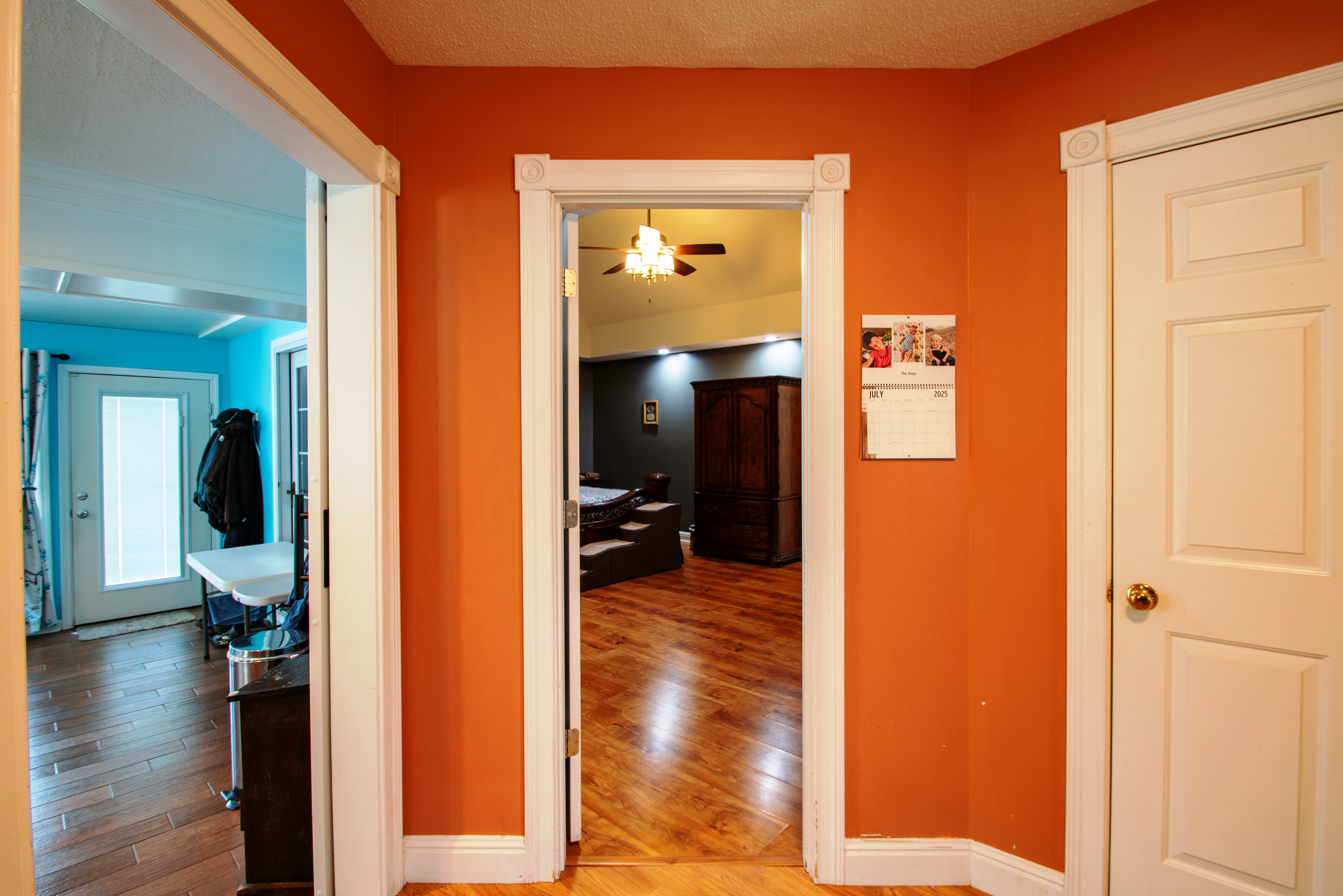 Paducah, Kentucky, 42003, United States, 4 Bedrooms Bedrooms, ,2 BathroomsBathrooms,Residential,For Sale,1974262