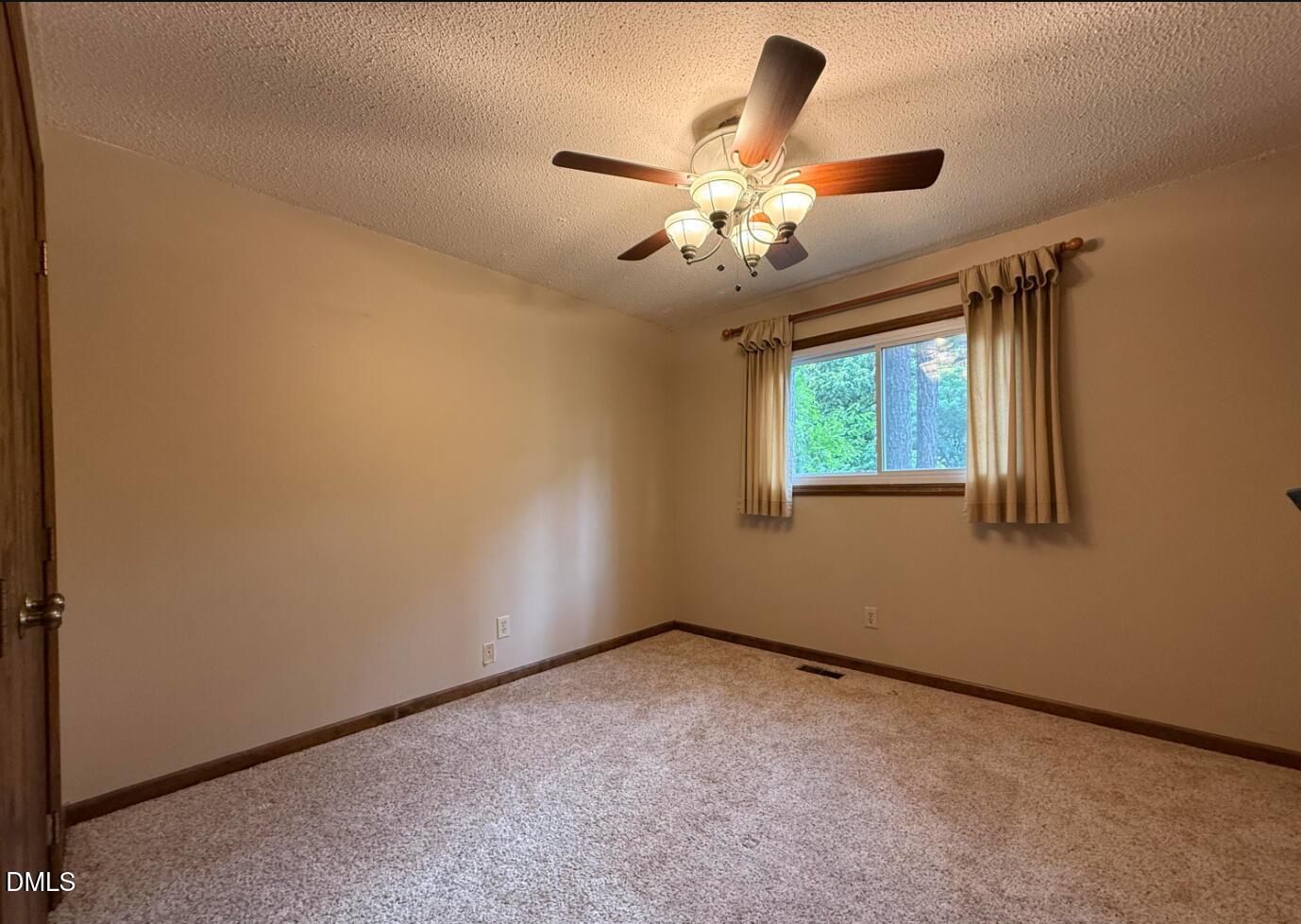 Cary, North Carolina, 27511, United States, 3 Bedrooms Bedrooms, ,2 BathroomsBathrooms,Residential,For Sale,1985547