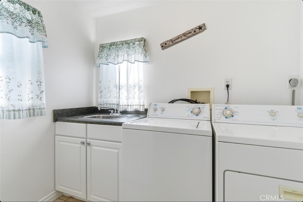 Moreno Valley, California, 92557, United States, 2 Bedrooms Bedrooms, ,1 BathroomBathrooms,Residential,For Sale,1991740