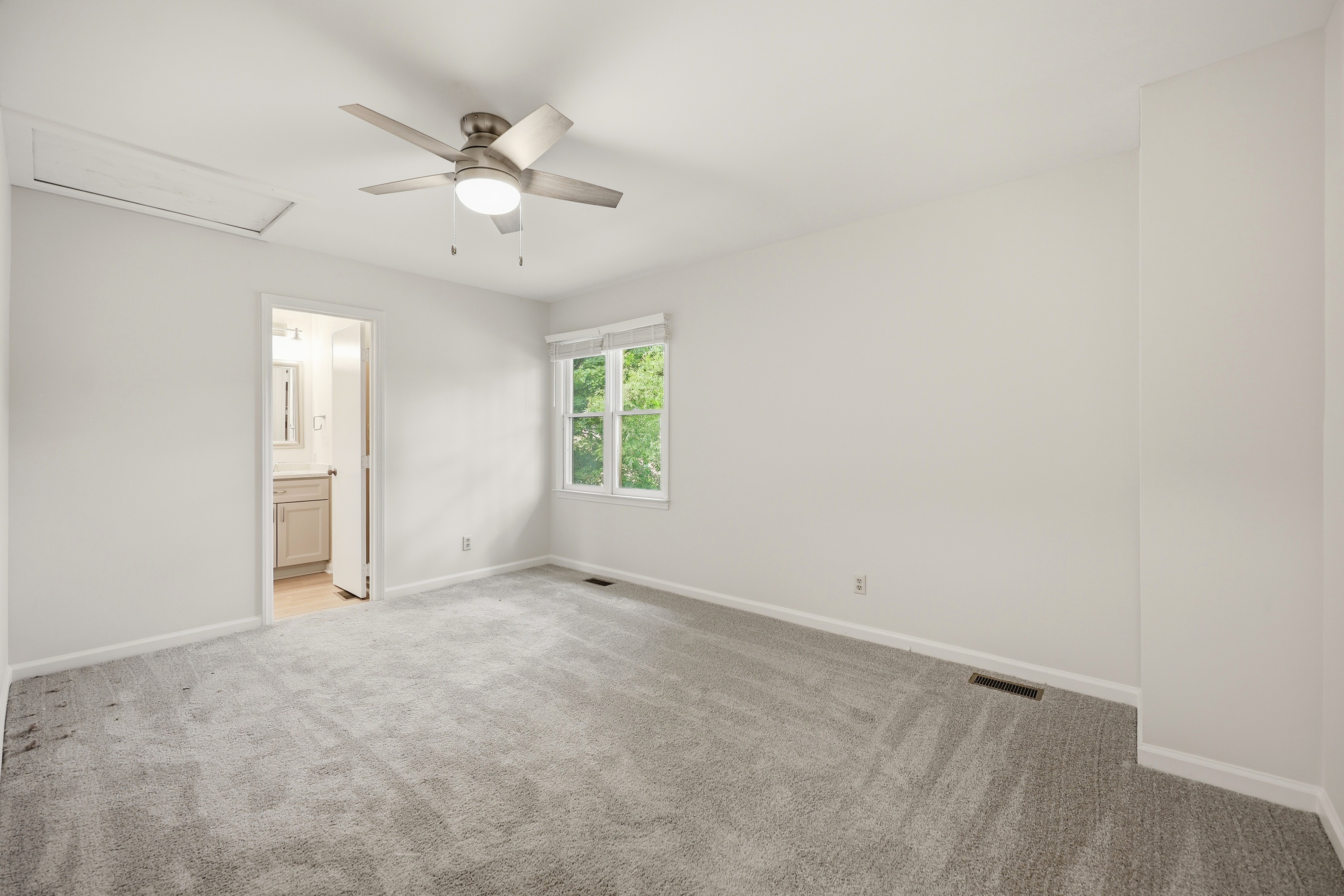  669 Bashford Road, Raleigh, NC, 27606 - 物件實景