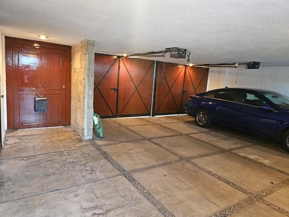 Coyoacán, Ciudad de México, 04310, Mexico, 4 Bedrooms Bedrooms, ,4 BathroomsBathrooms,Residential,For Sale,1692379