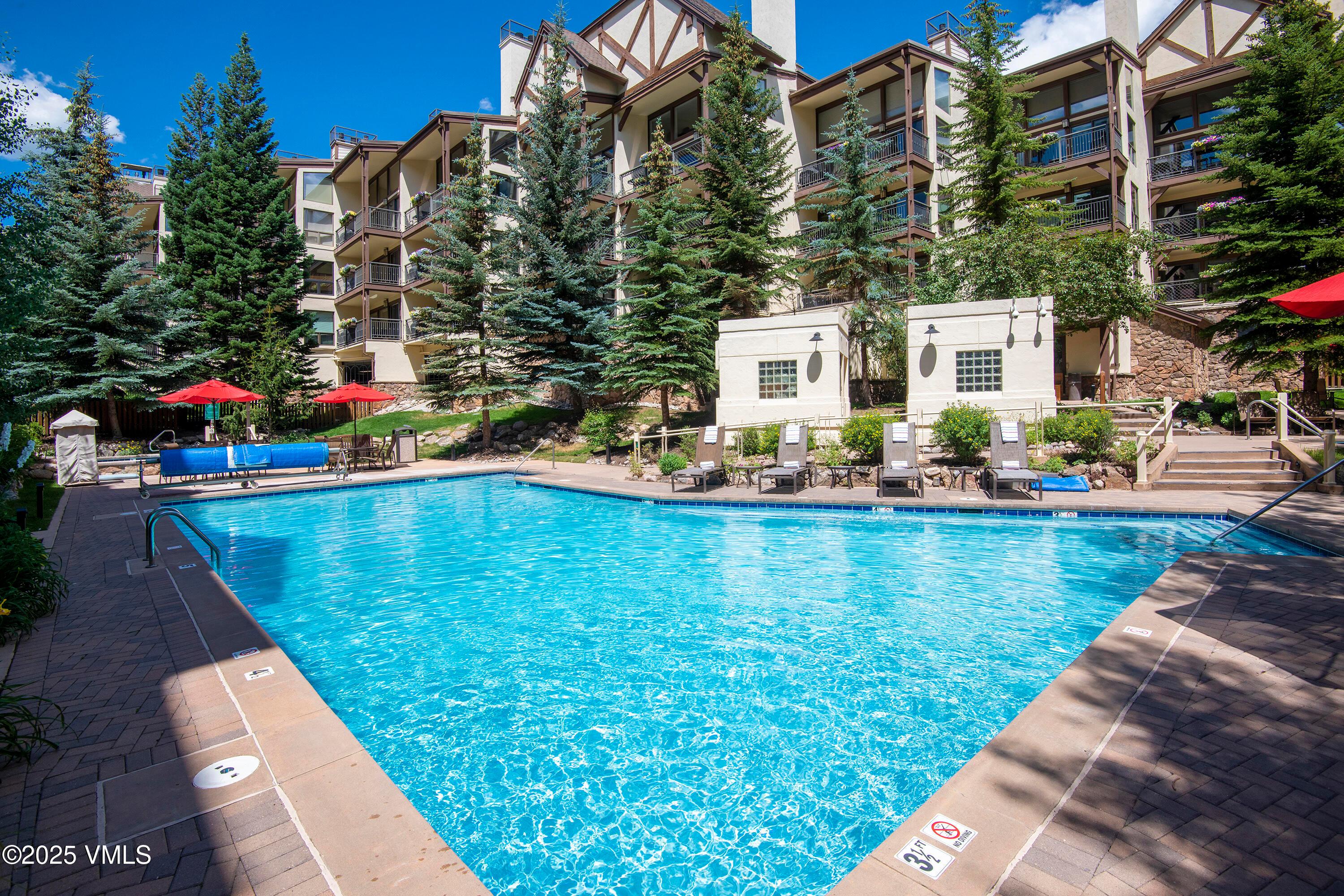 Vail, Colorado, 81657, United States, 2 Bedrooms Bedrooms, ,2 BathroomsBathrooms,Residential,For Sale,1849878