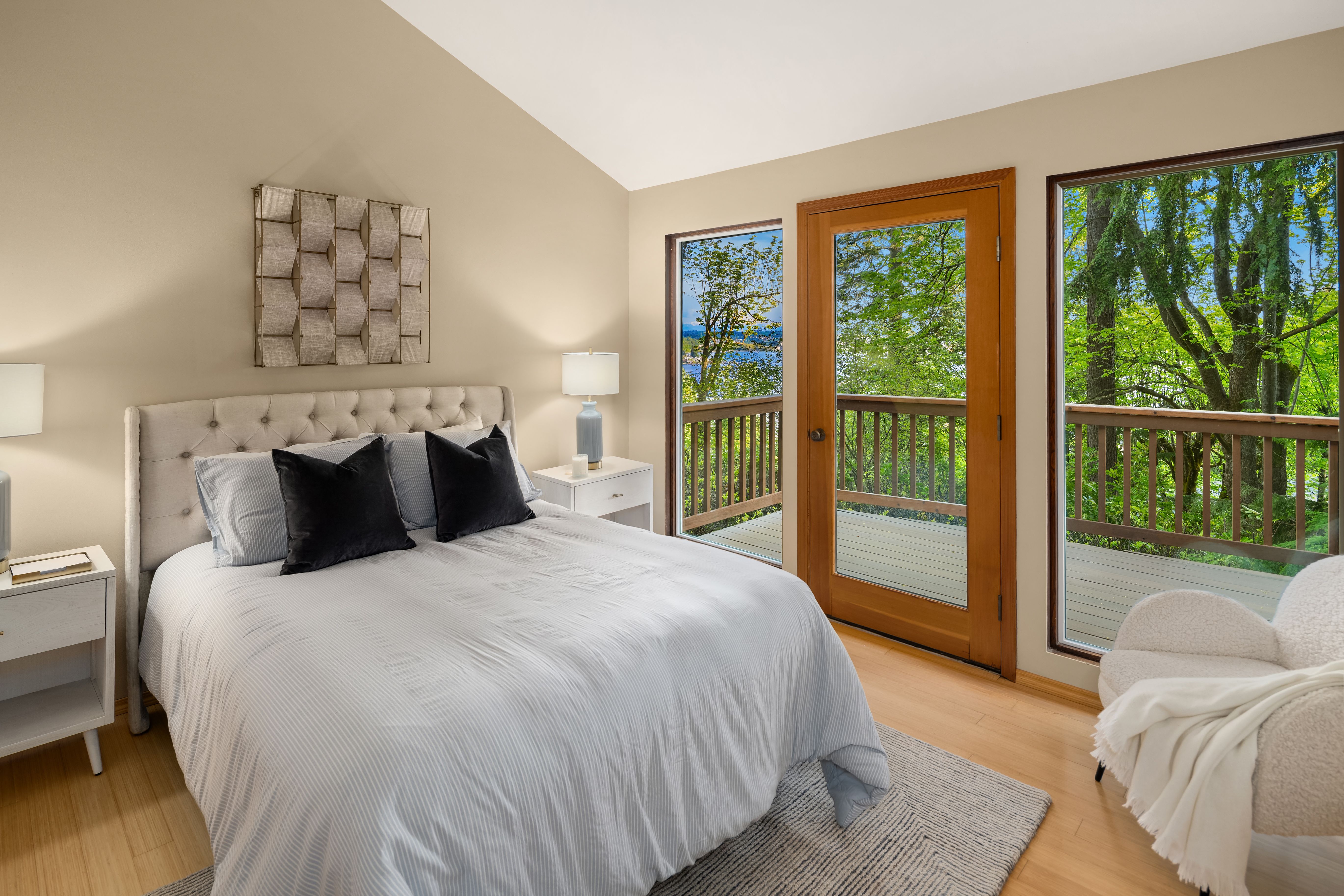  7931 E Mercer Wy, Mercer Island, WA 98040 - 物件實景