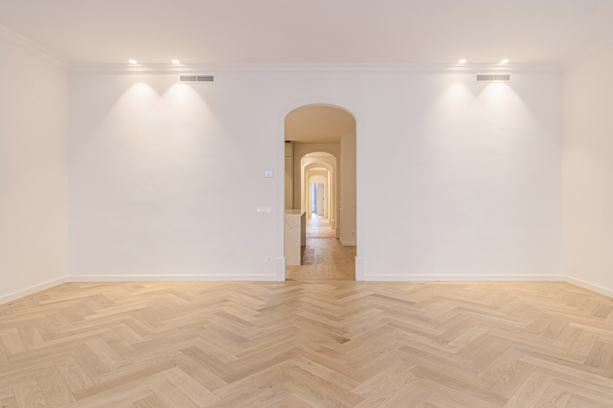  Elegant refurbished 5 bedroom apartment with terrace in Galvany - 物件實景
