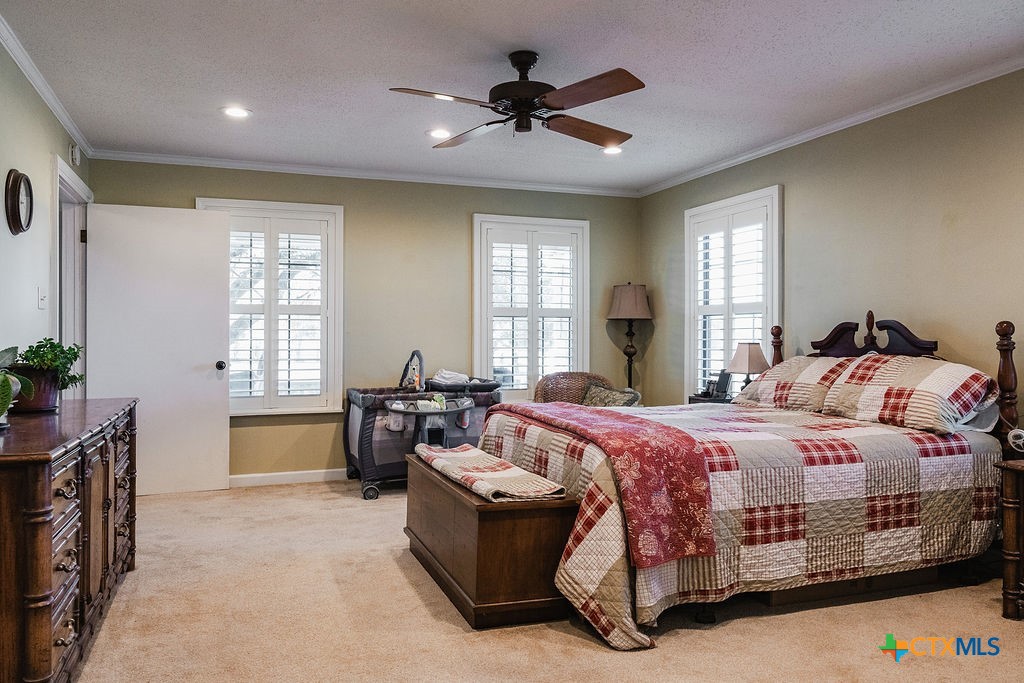 Yoakum, Texas, 77995, United States, 4 Bedrooms Bedrooms, ,3 BathroomsBathrooms,Residential,For Sale,1958998