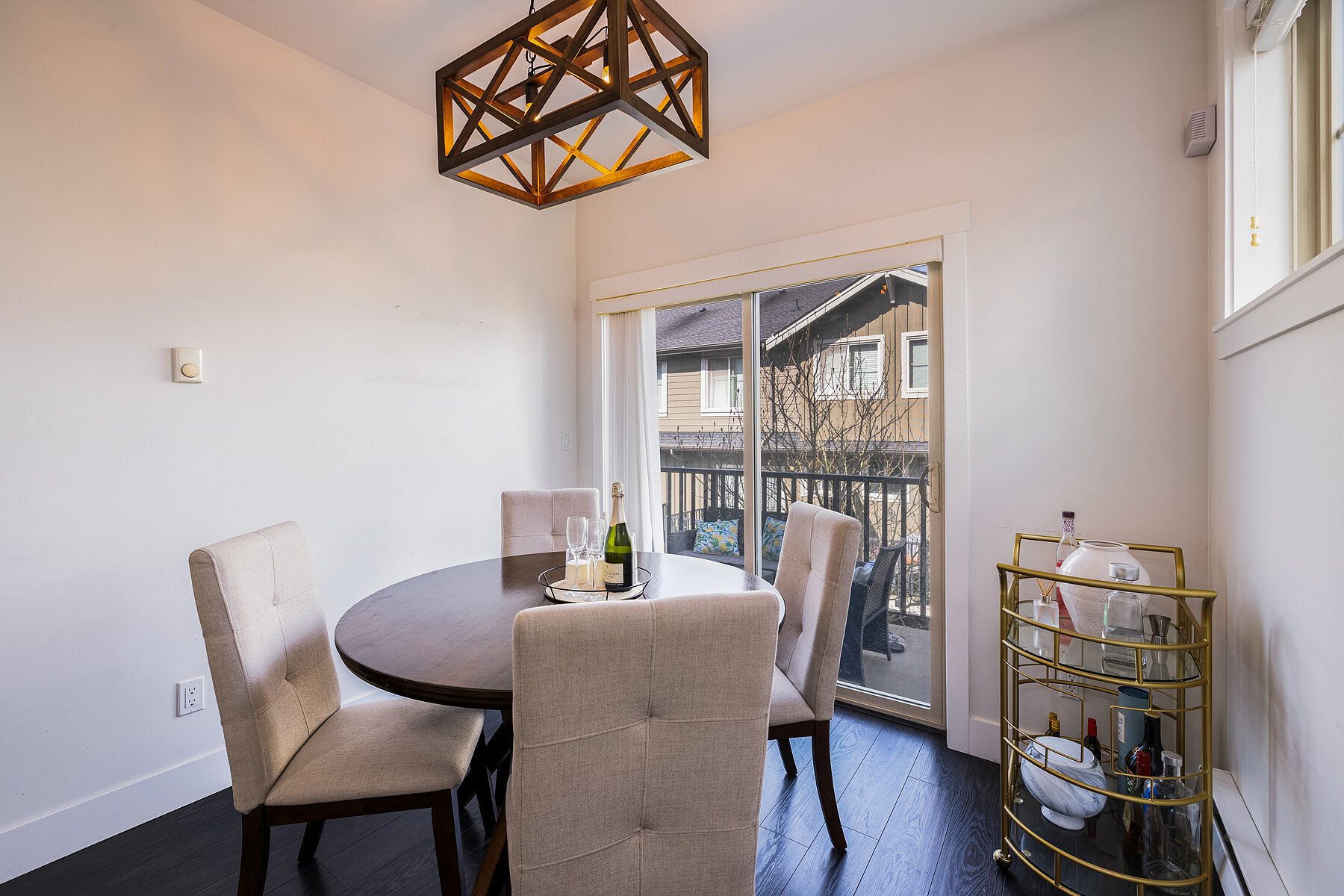  Surrey, Fraser Valley - 物件實景