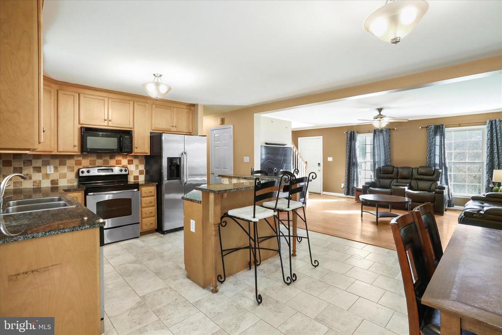 Front Royal, Virginia, 22630, United States, 4 Bedrooms Bedrooms, ,4 BathroomsBathrooms,Residential,For Sale,1994822