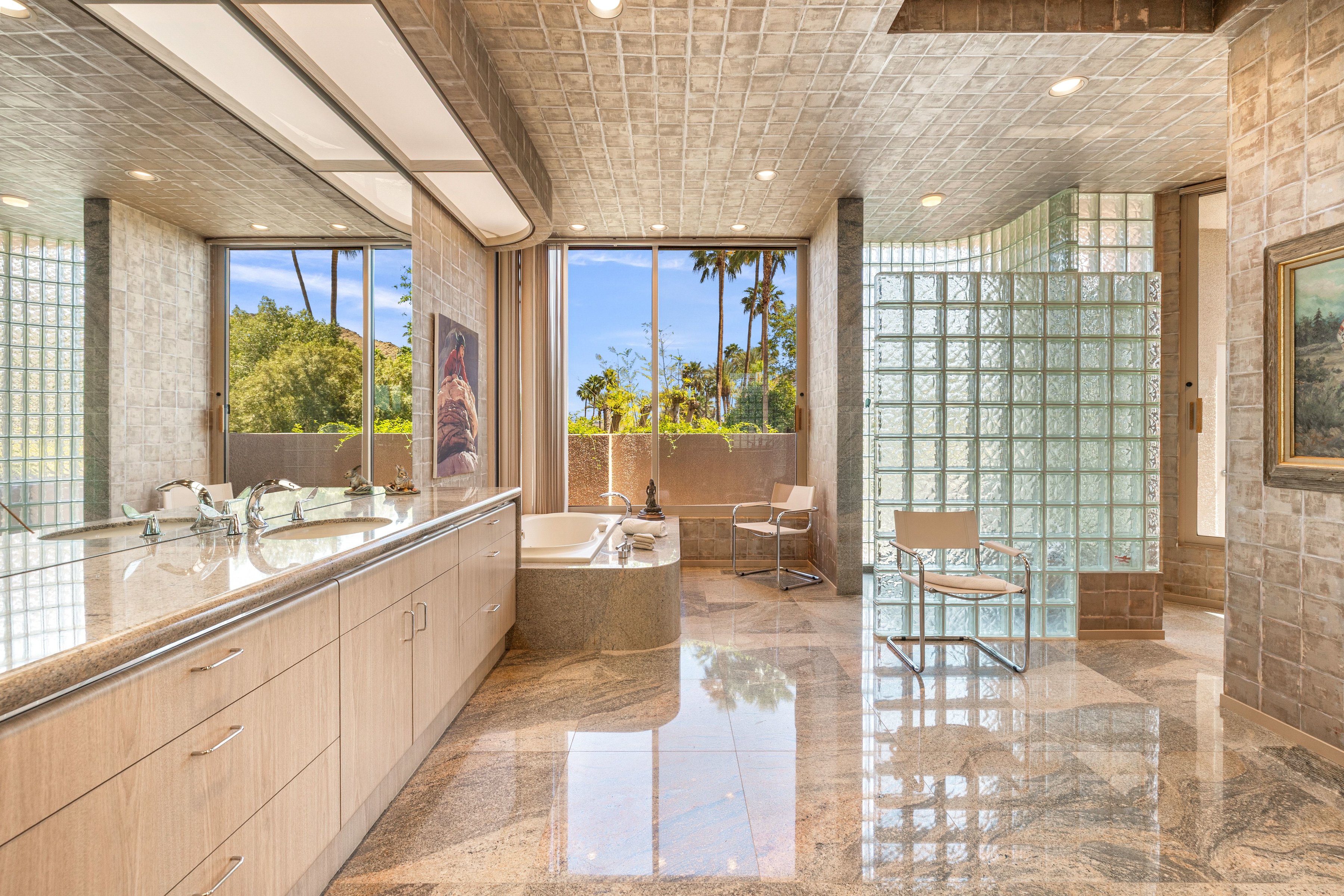  Extraordinary - Steve Chase Original - 物件實景