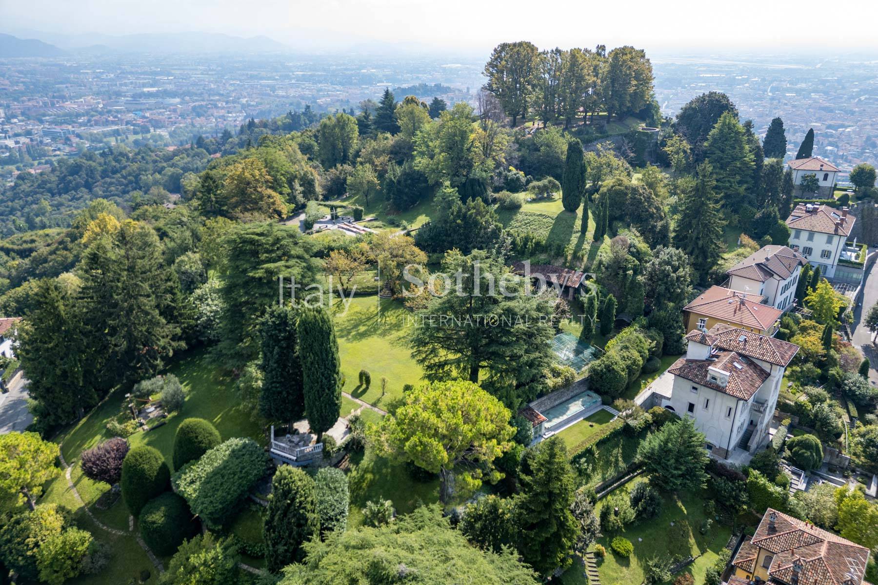  Exclusive and Rare Villa on the Hills of Bergamo - 物件實景