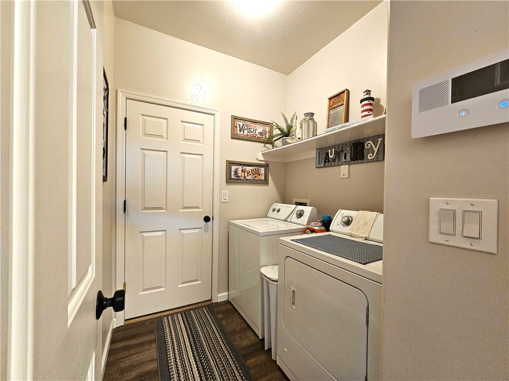 Lake Havasu, Arizona, 86404, United States, 3 Bedrooms Bedrooms, ,2 BathroomsBathrooms,Residential,For Sale,1956180