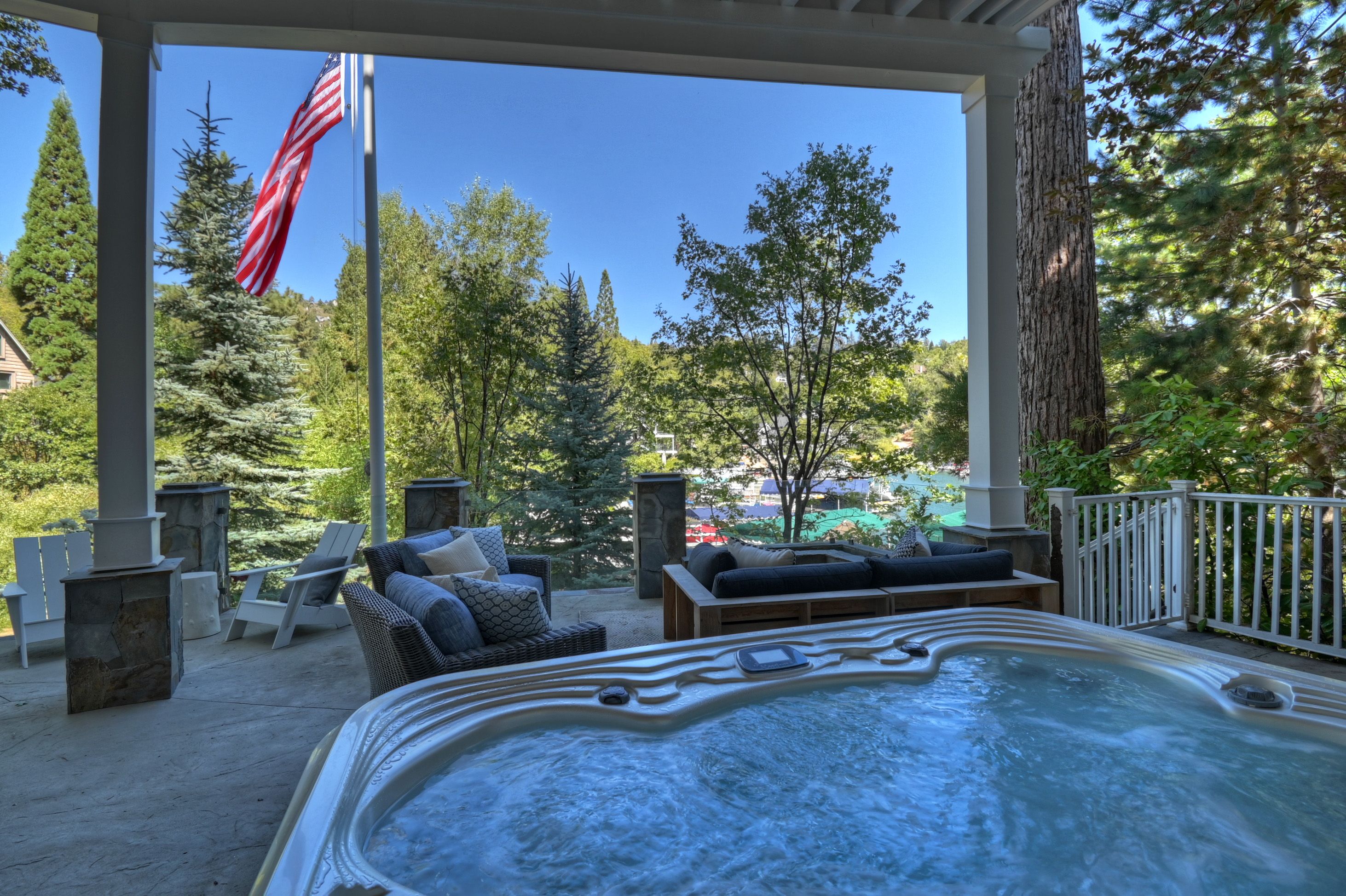  27567 W Shore Road, Lake Arrowhead, CA 92352 - 物件實景