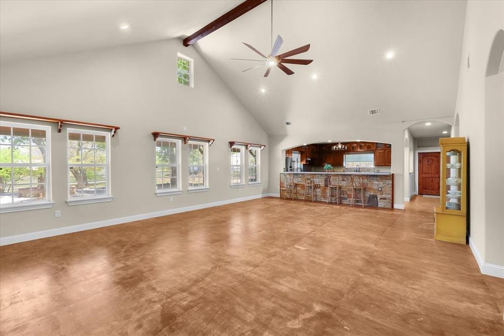 Weatherford, Texas, 76088, United States, 4 Bedrooms Bedrooms, ,3 BathroomsBathrooms,Residential,For Sale,1974322