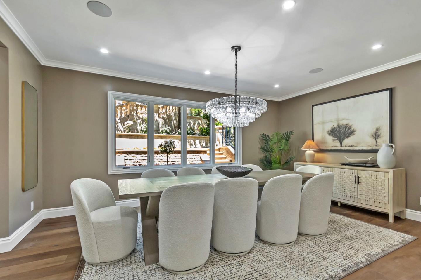 Los Gatos, California, 95032, United States, 8 Bedrooms Bedrooms, ,11 BathroomsBathrooms,Residential,For Sale,1855941