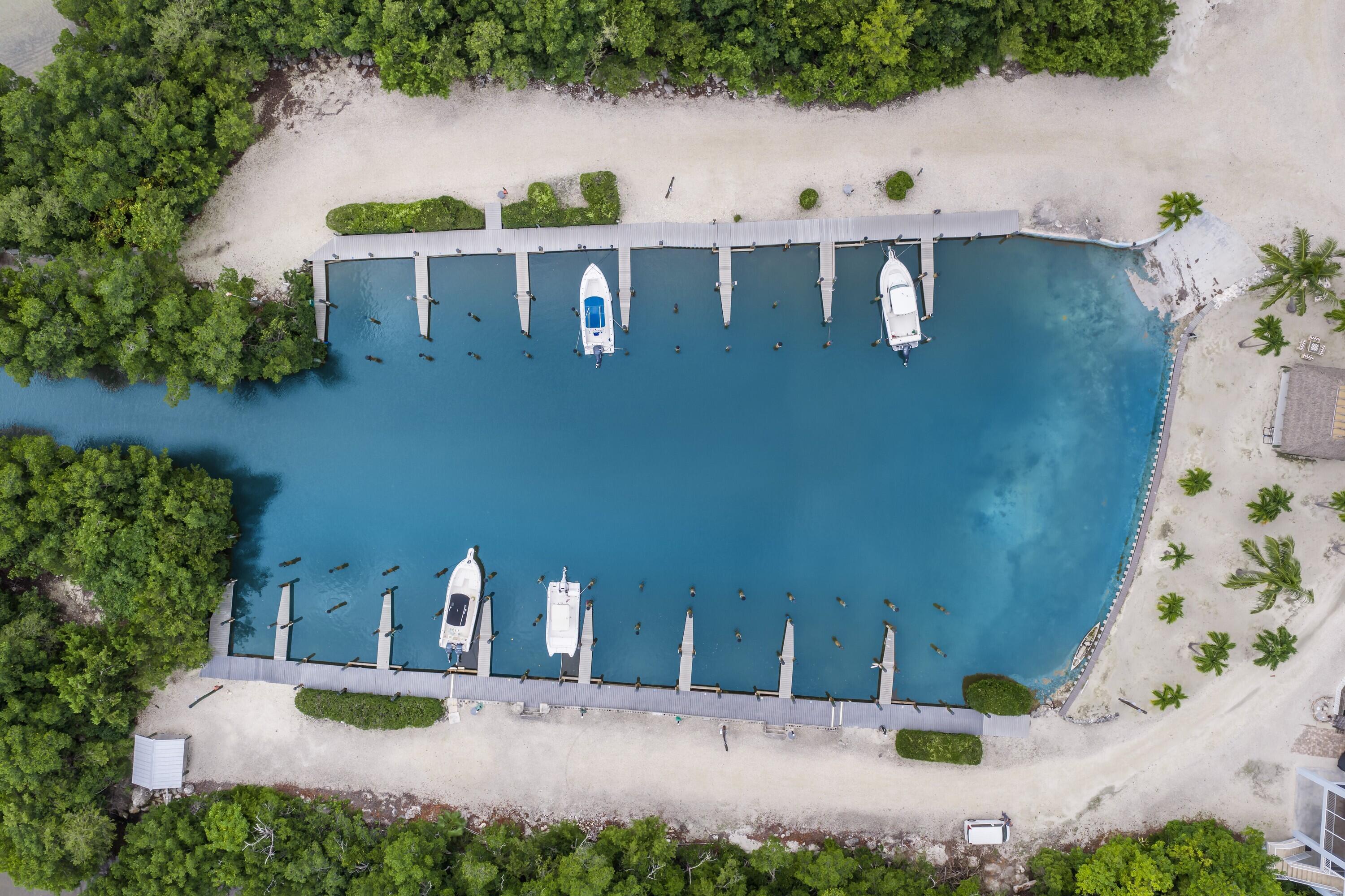 MARATHON, Florida, 33050, United States, 3 Bedrooms Bedrooms, ,2 BathroomsBathrooms,Residential,For Sale,1989010