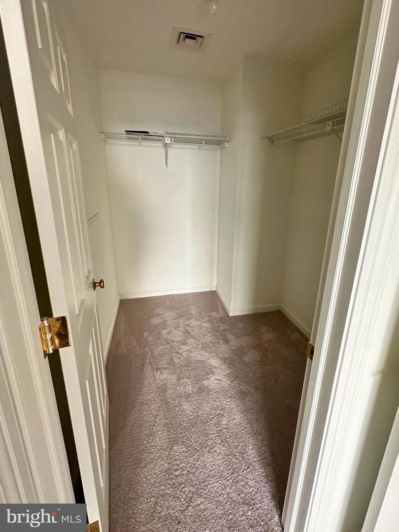 Baltimore, Maryland, 21202, United States, 3 Bedrooms Bedrooms, ,6 BathroomsBathrooms,Residential,For Sale,2002254