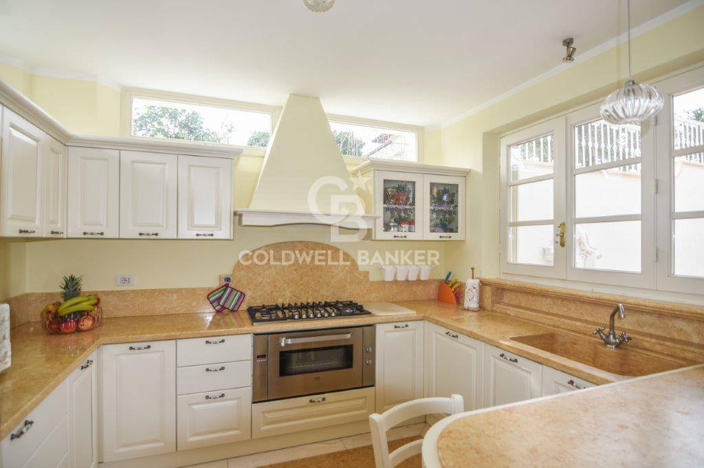 via vaiana, Pietrasanta, Lucca, 55045, IT, 5 Bedrooms Bedrooms, ,6 BathroomsBathrooms,Residential,For Sale,via vaiana,1676903
