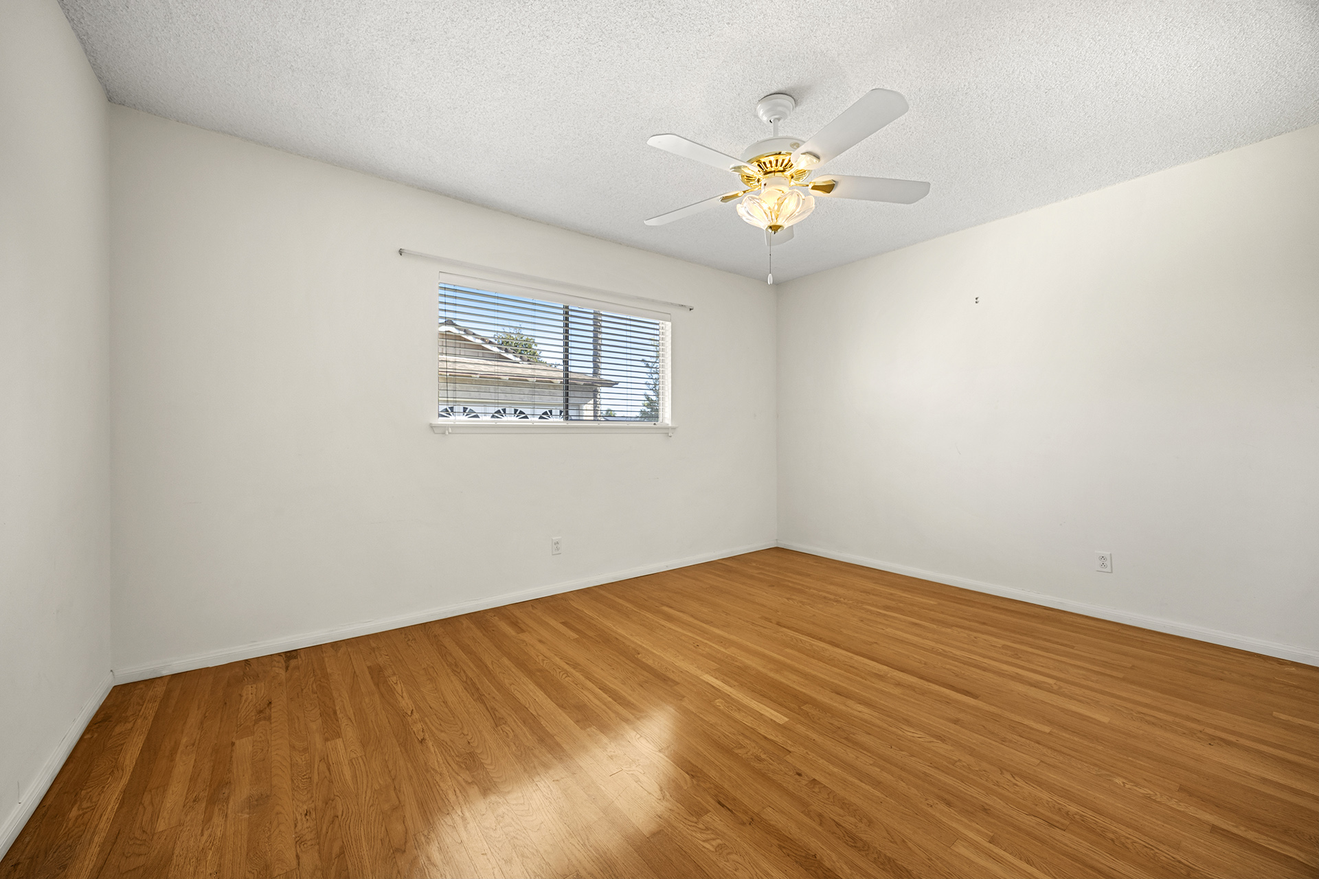 La Habra, California, 90631, United States, 3 Bedrooms Bedrooms, ,2 BathroomsBathrooms,Residential,For Sale,2015349