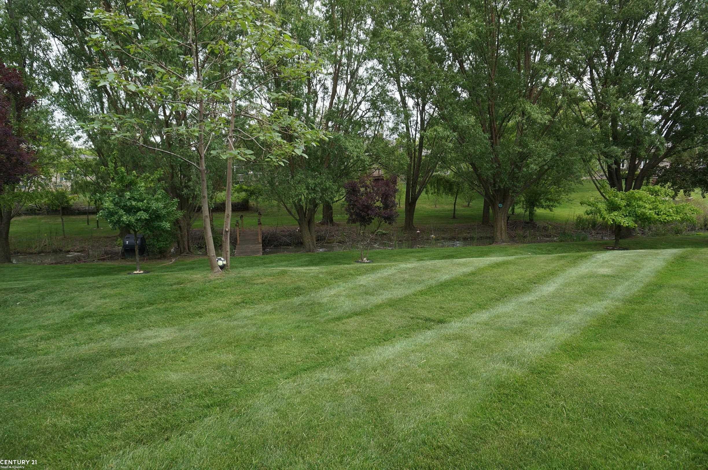 Macomb Twp, Michigan, 48044, United States, 4 Bedrooms Bedrooms, ,4 BathroomsBathrooms,Residential,For Sale,1894299