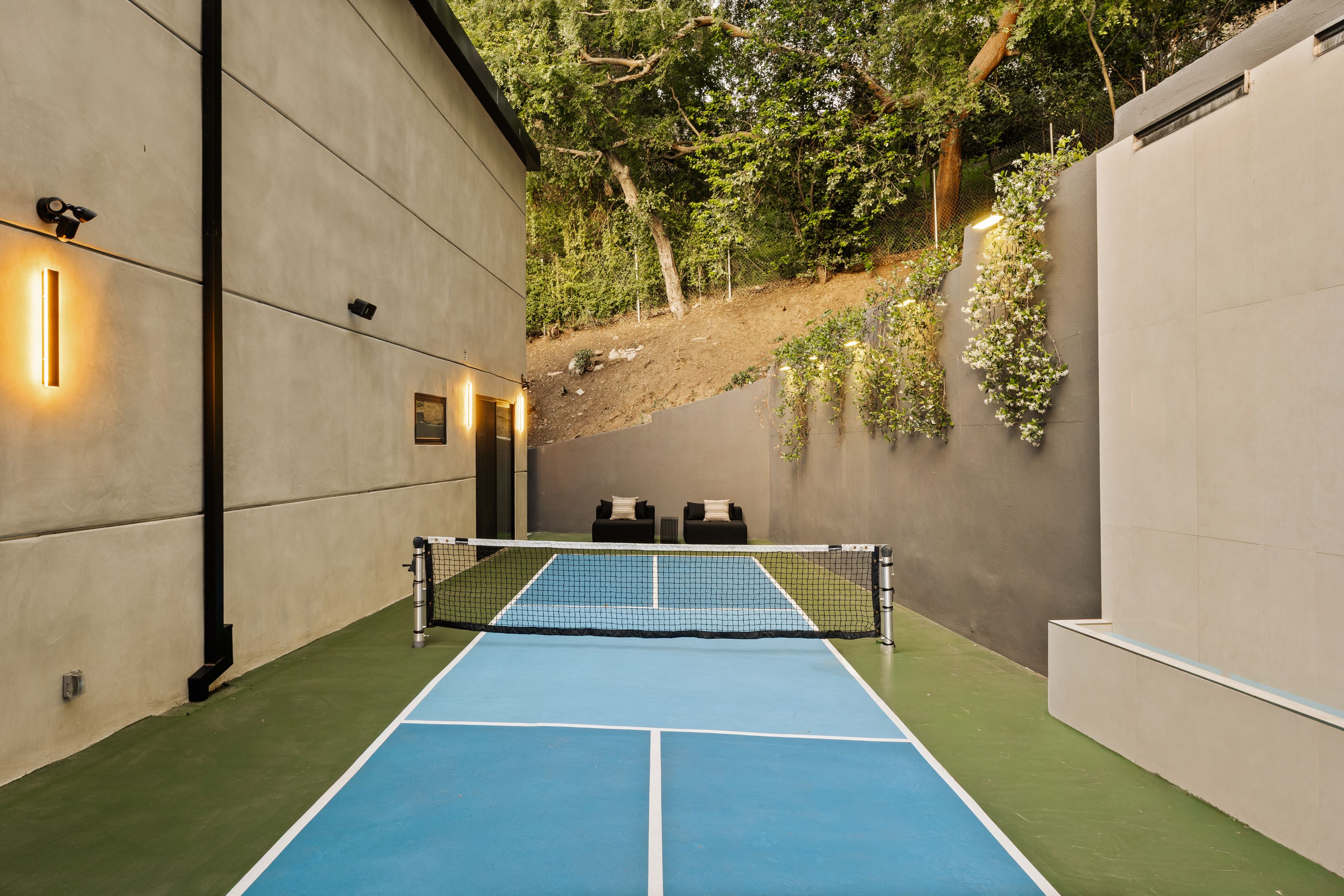  3208 Oakley Drive - 物件實景