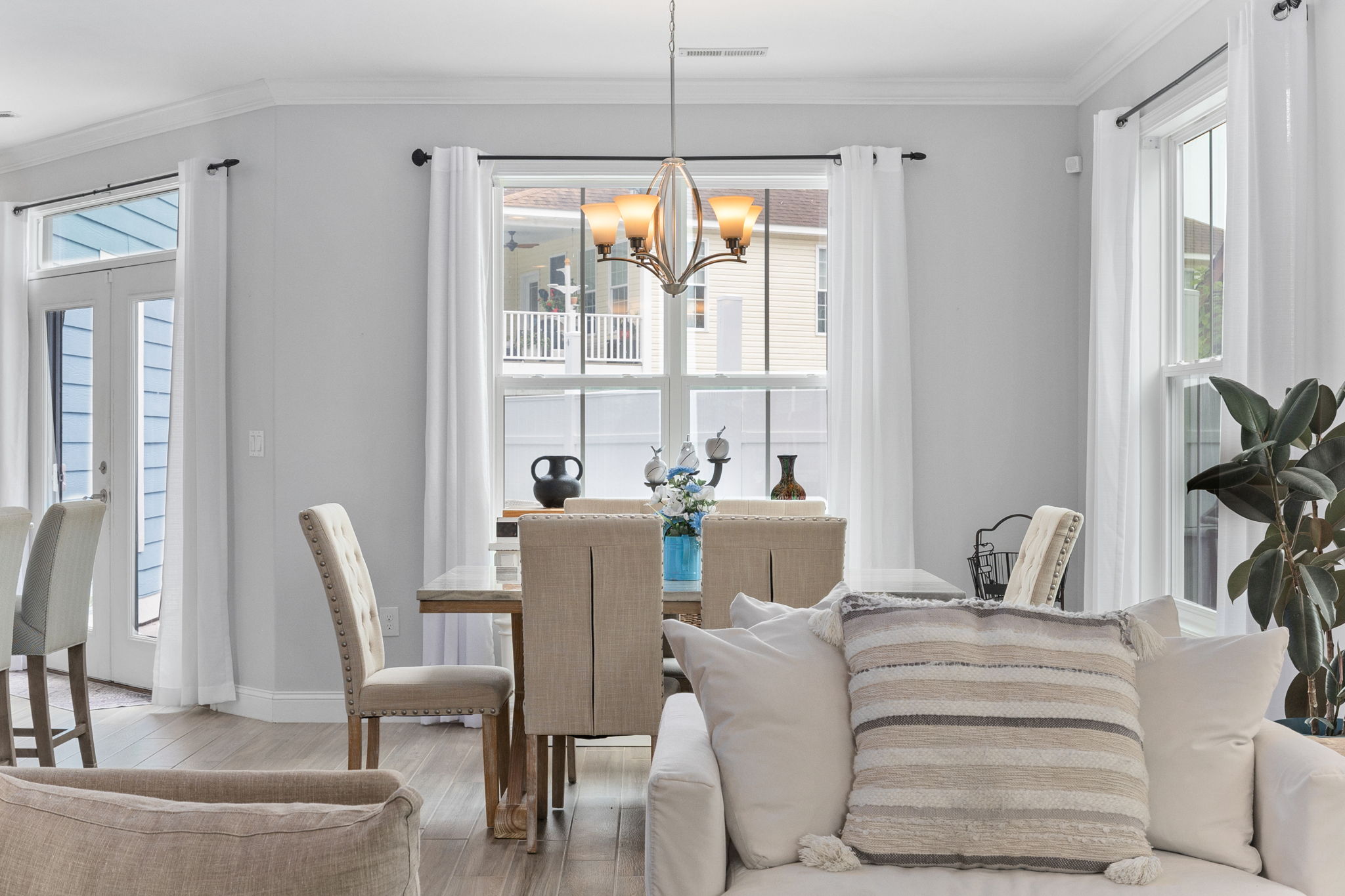 North Myrtle Beach, South Carolina, 29582, United States, 4 Bedrooms Bedrooms, ,3 BathroomsBathrooms,Residential,For Sale,1979525