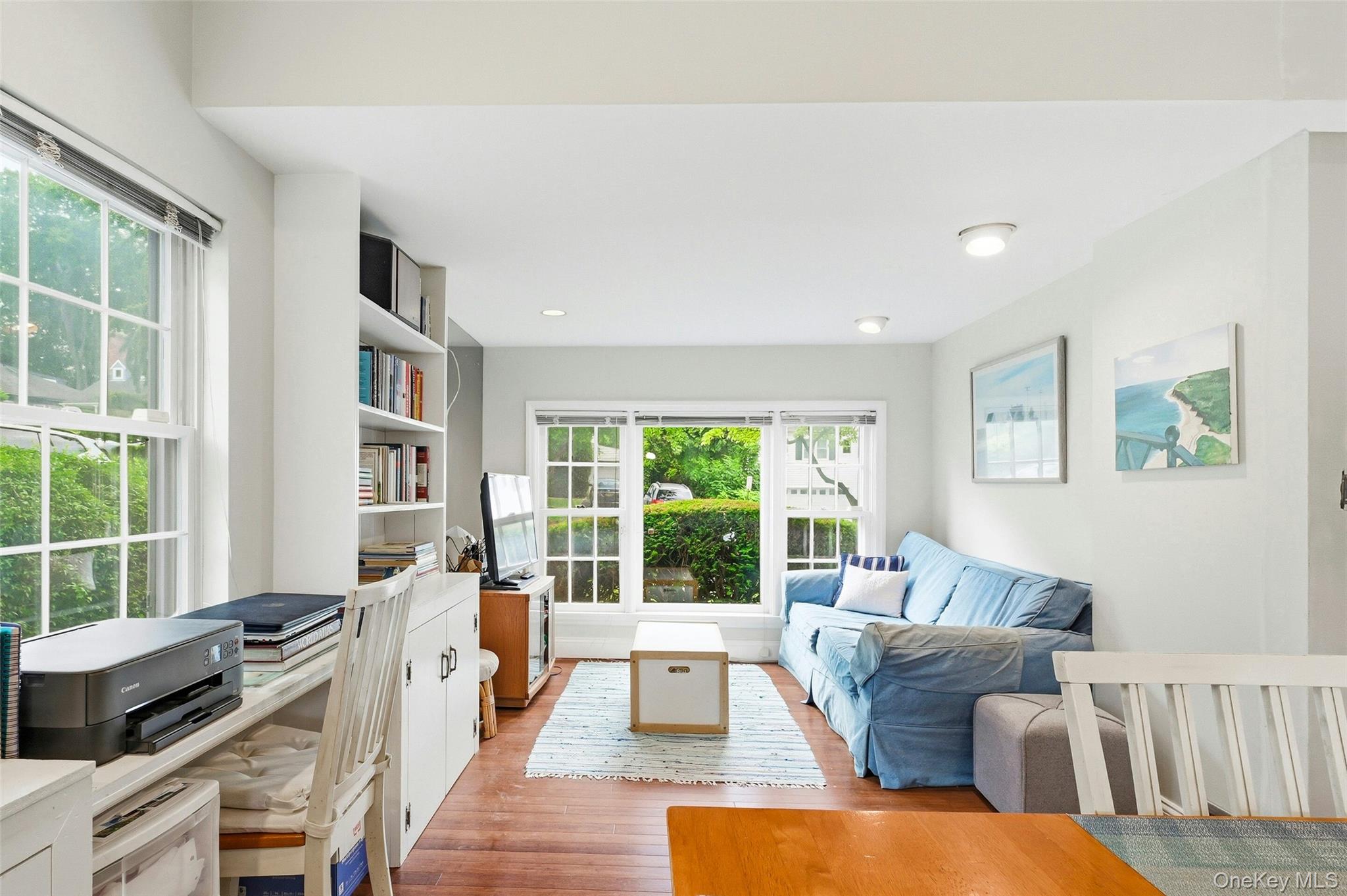  17 Monfort Road, Port Washington, NY, 11050 - 物件實景