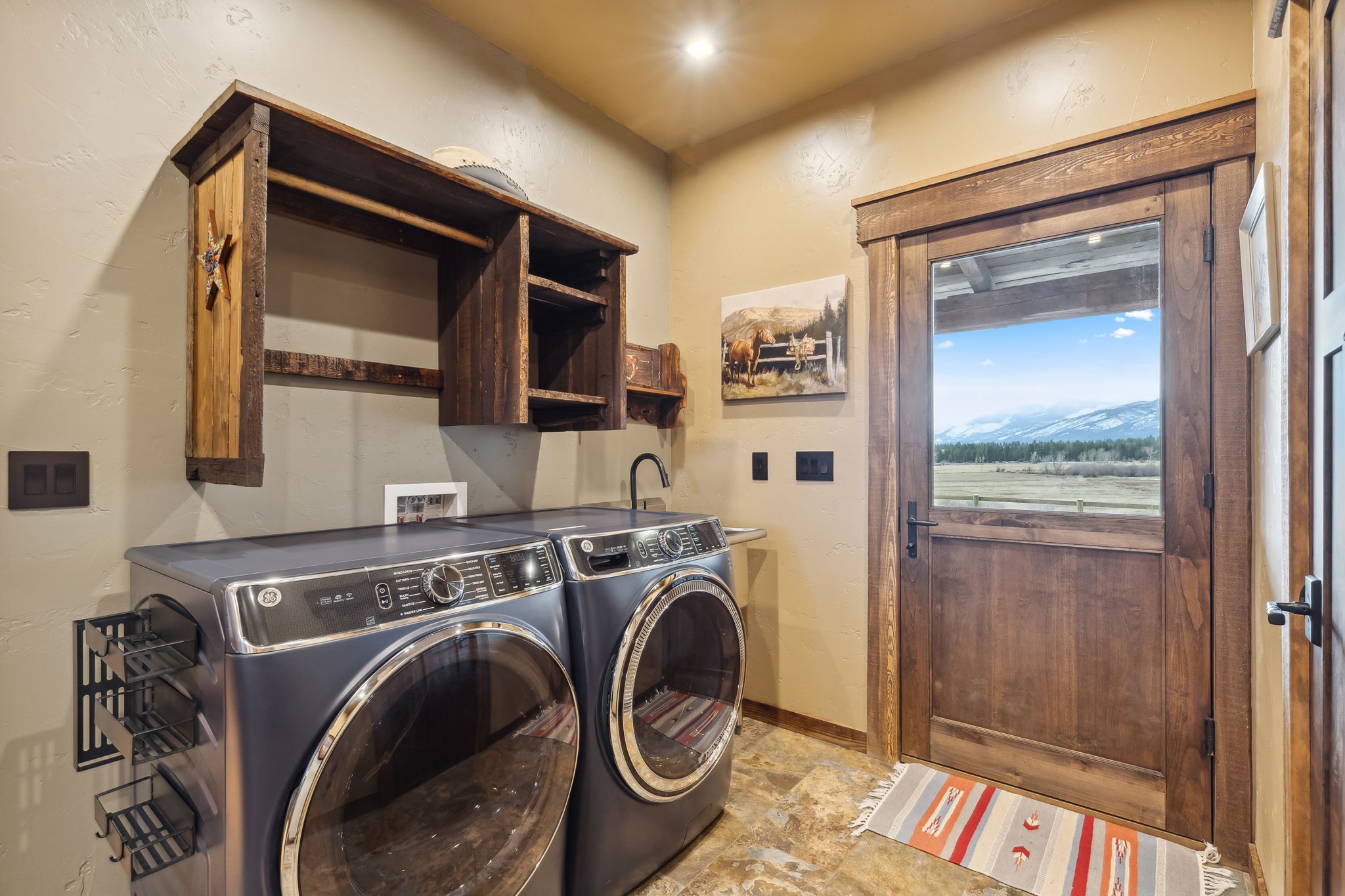  250 Crested Butte Way - 物件實景