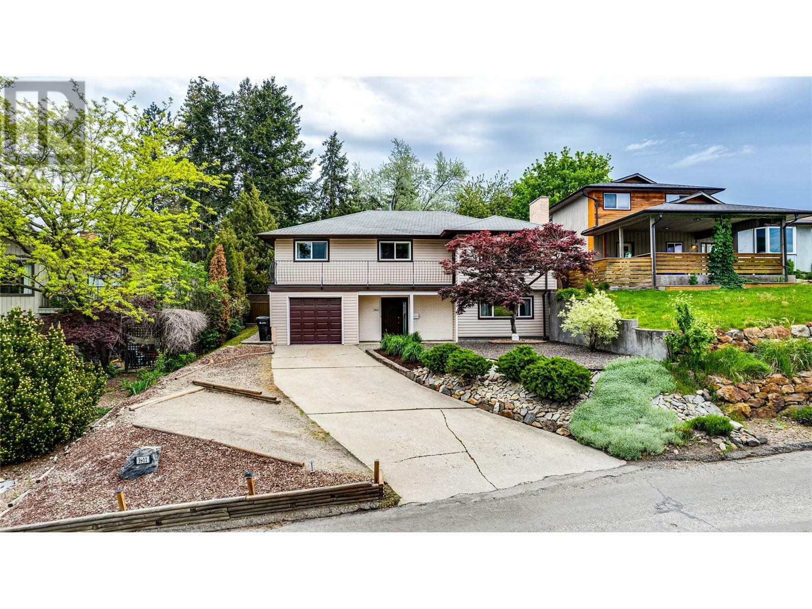 VERNON, British Columbia, V1T 7S4, CA, 4 Bedrooms Bedrooms, ,2 BathroomsBathrooms,Residential,For Sale,1837280