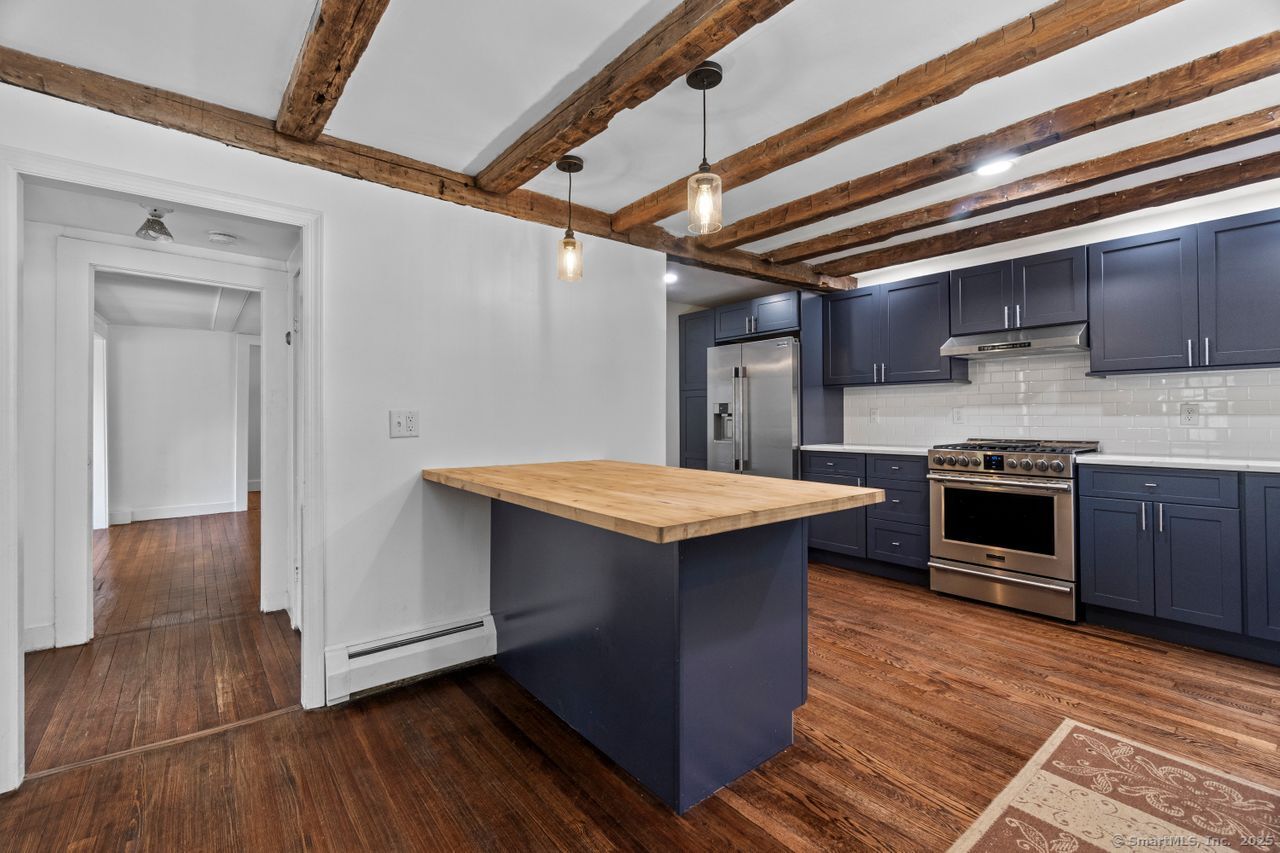 Woodbury, Connecticut, 06798, United States, 4 Bedrooms Bedrooms, ,3 BathroomsBathrooms,Residential,For Sale,1890023