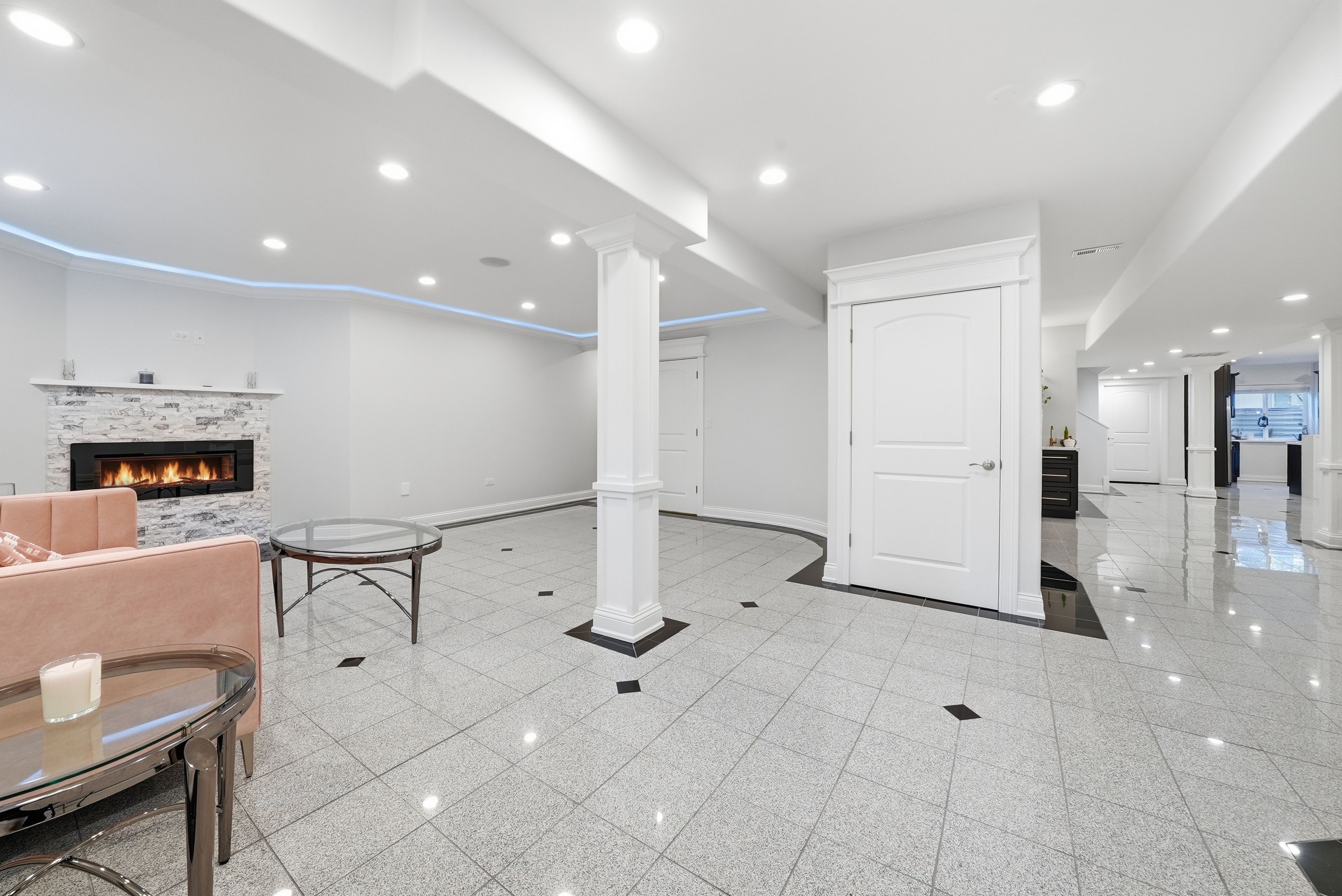  Perfectly Positioned in the Prestigious Golfview Hills Community of Hinsdale - 物件實景