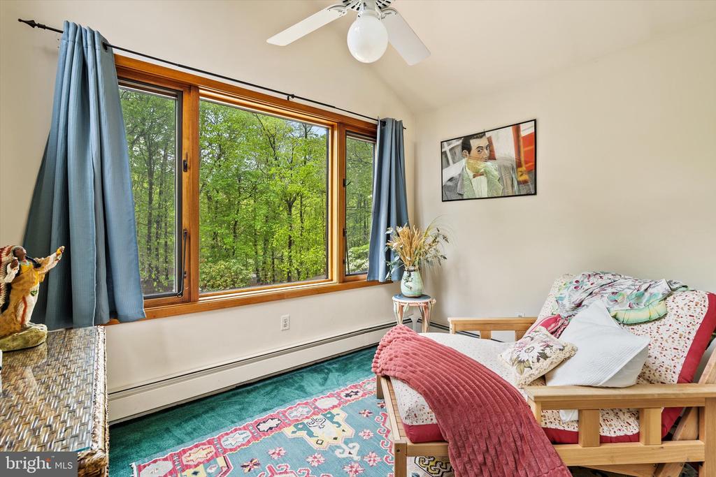 Wrightstown, New Jersey, 08562, United States, 5 Bedrooms Bedrooms, ,4 BathroomsBathrooms,Residential,For Sale,2048850