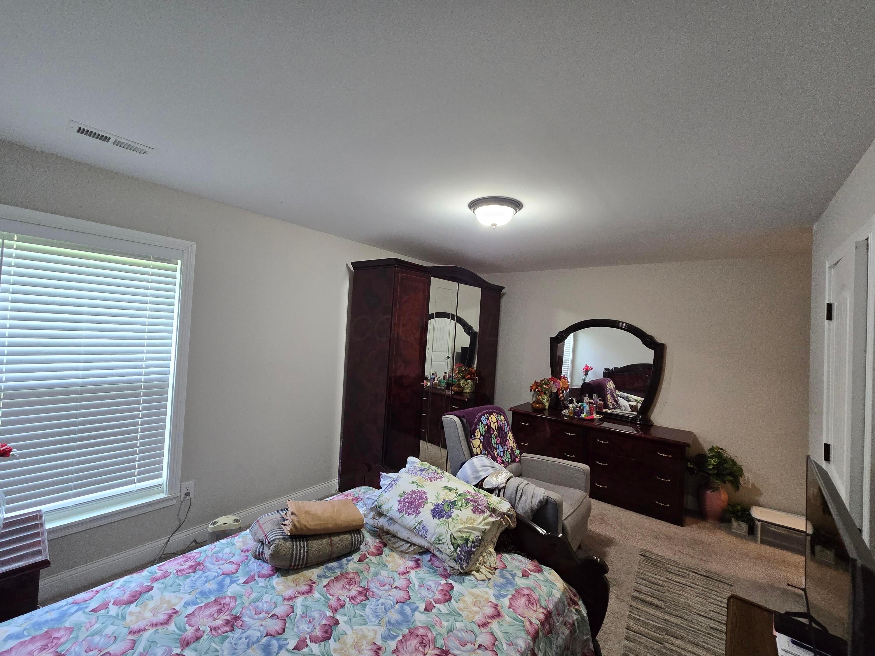Pickerington, Ohio, 43147, United States, 5 Bedrooms Bedrooms, ,5 BathroomsBathrooms,Residential,For Sale,2048451