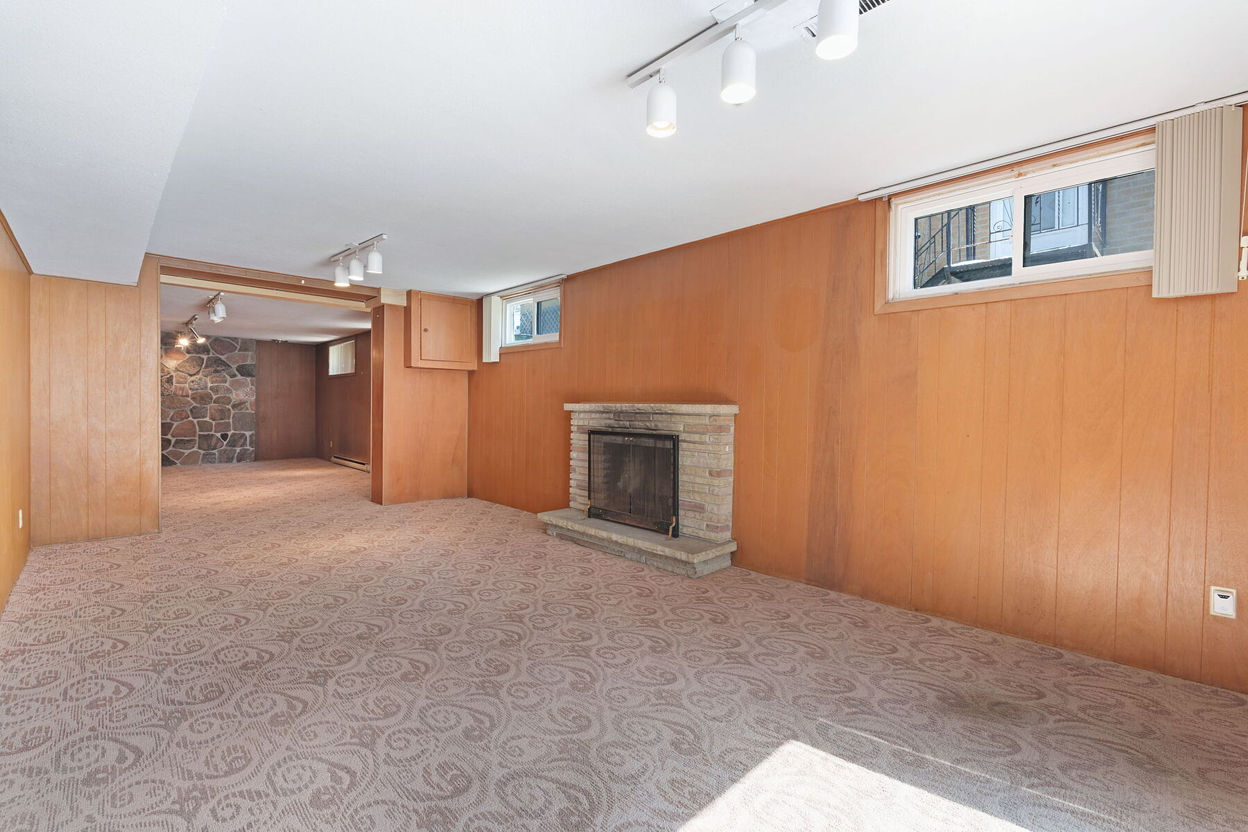  25 Sawley Dr - 物件實景