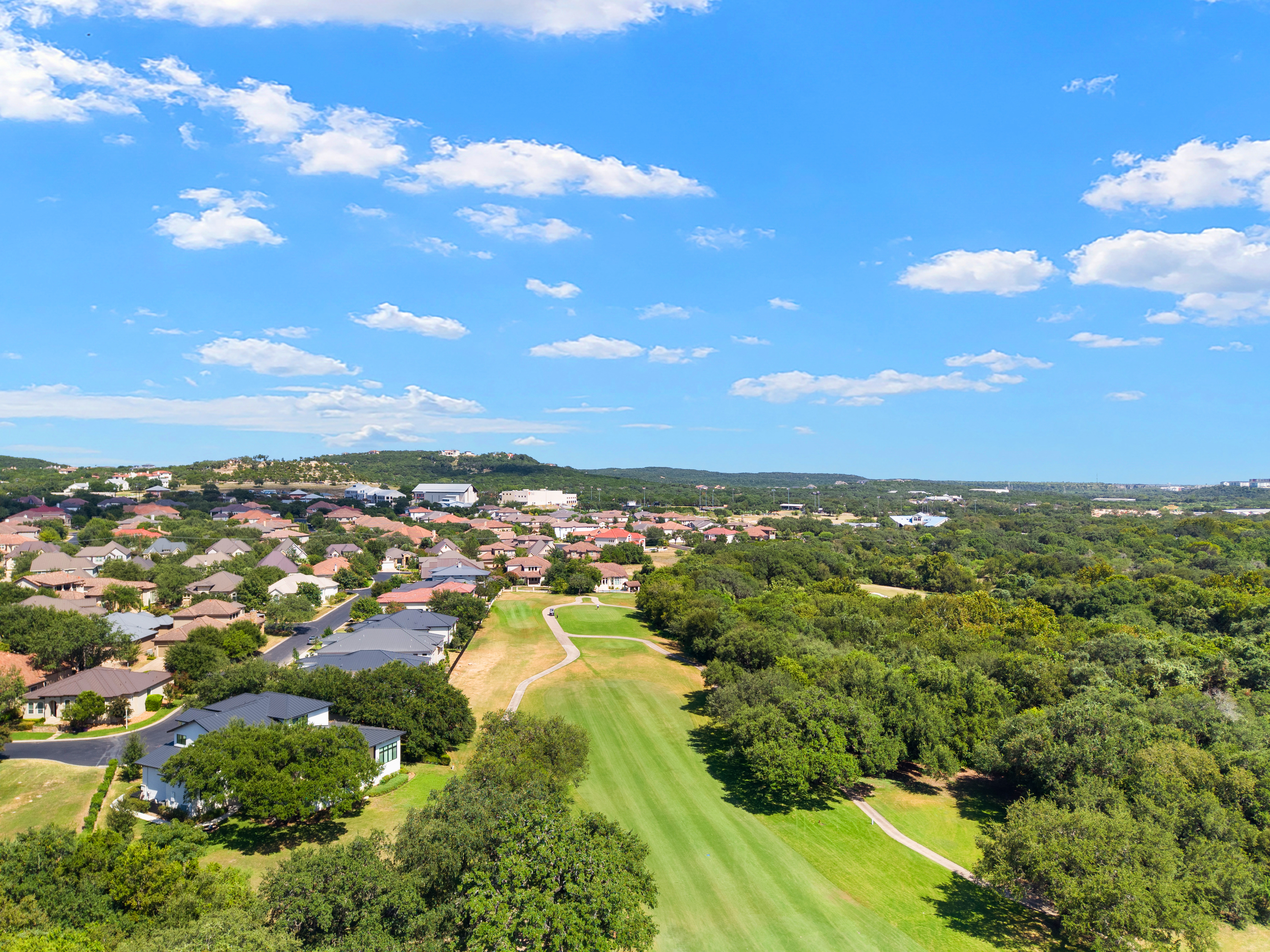  Elevated Fairway Living - 物件實景