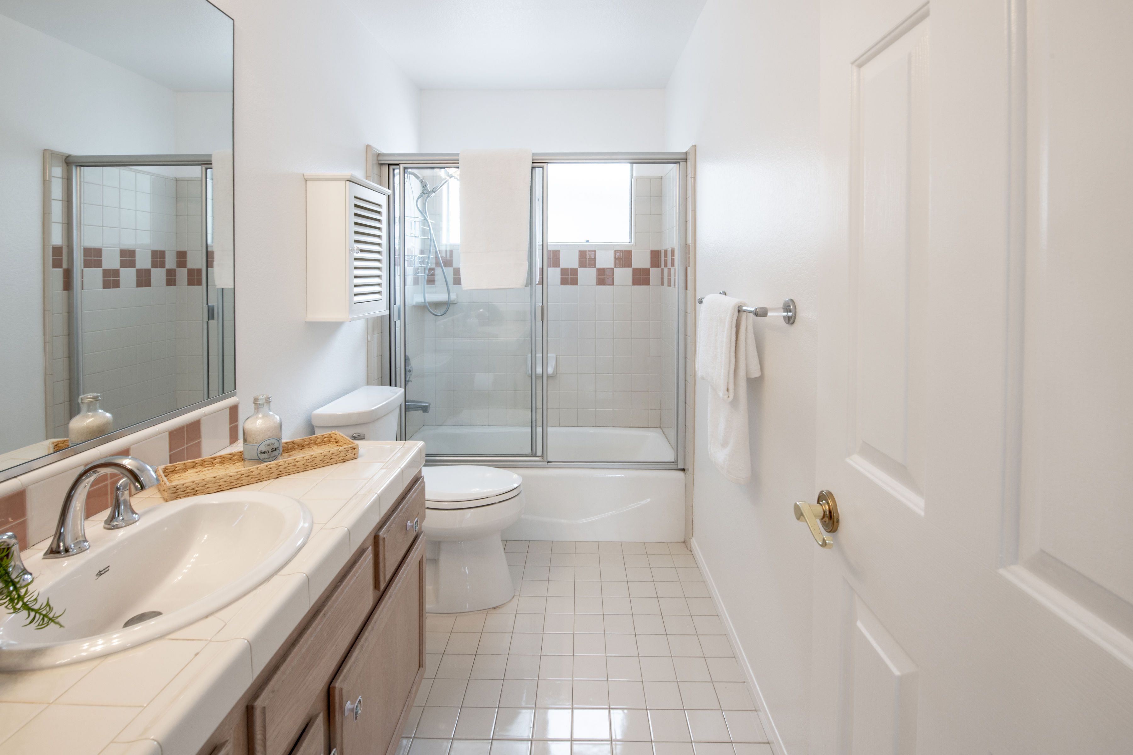  2209 Robinson Street #A, Redondo Beach, CA 90278 - 物件實景