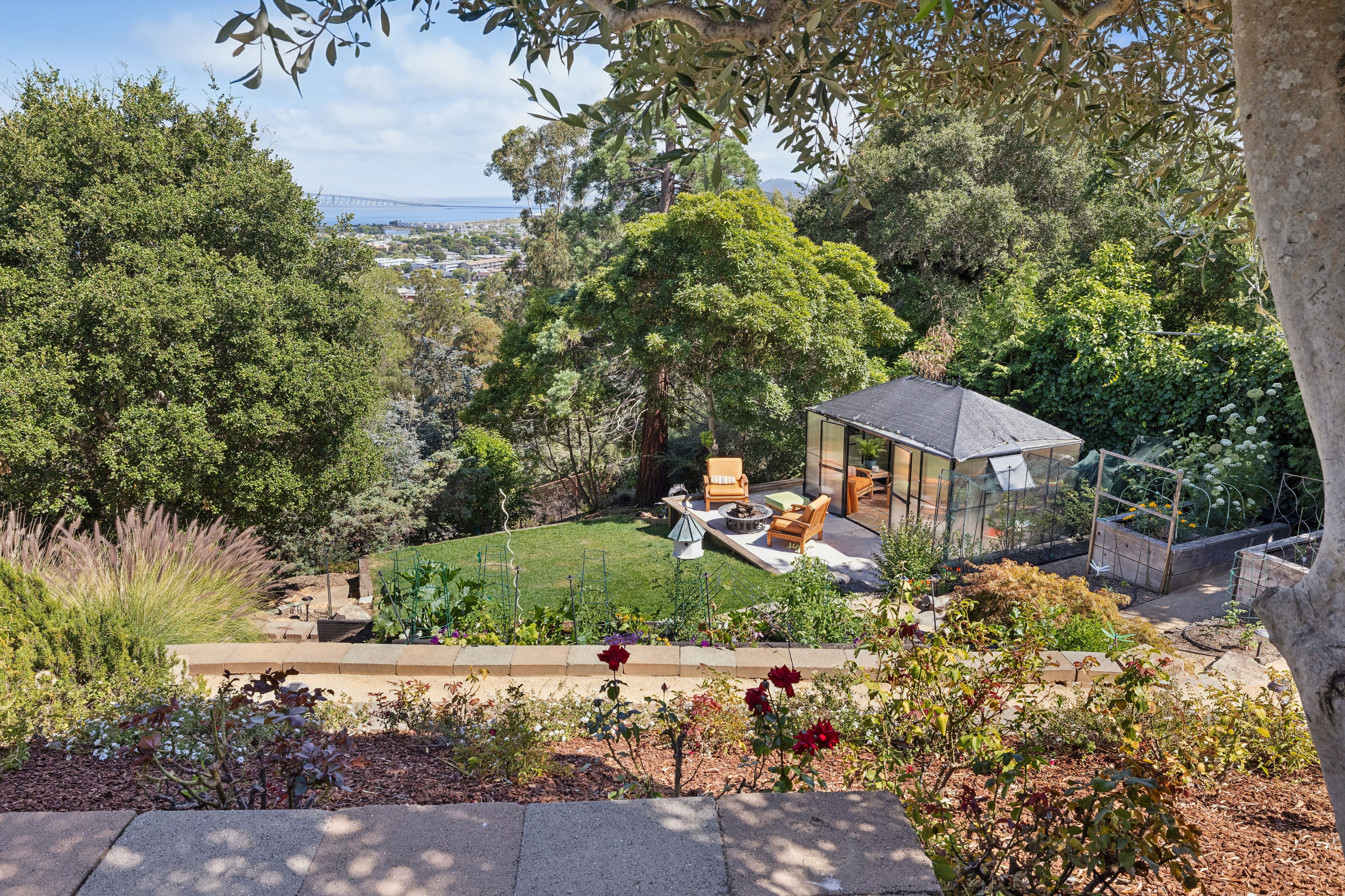  Extraordinary Estate with Panoramic Bay and Mountain Vistas - 物件實景