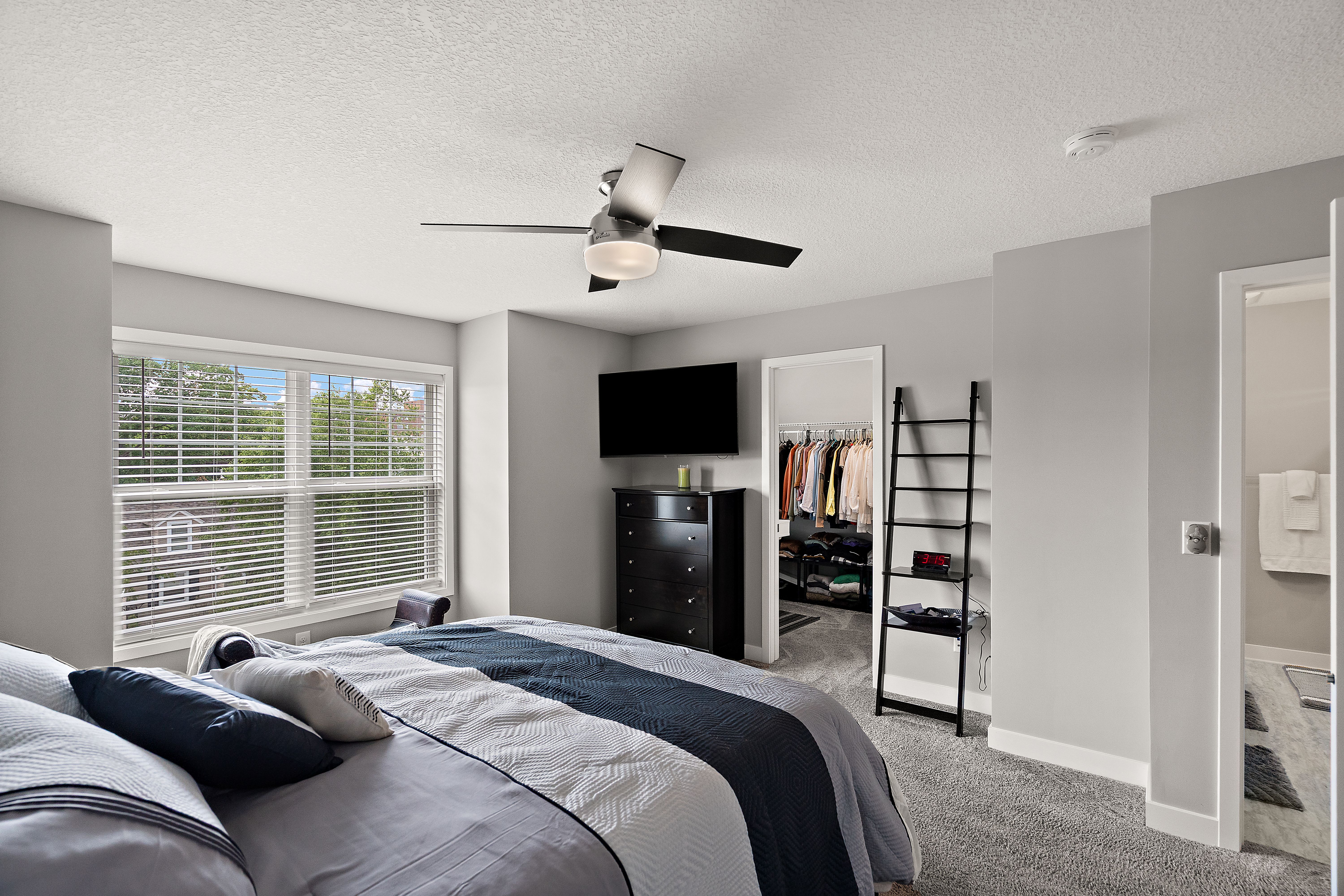  Sophisticated Townhome in Coveted Downtown Anoka - 物件實景