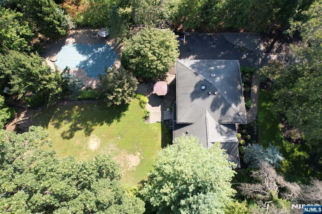 Wyckoff, New Jersey, 07481, United States, 4 Bedrooms Bedrooms, ,3 BathroomsBathrooms,Residential,For Sale,1950847