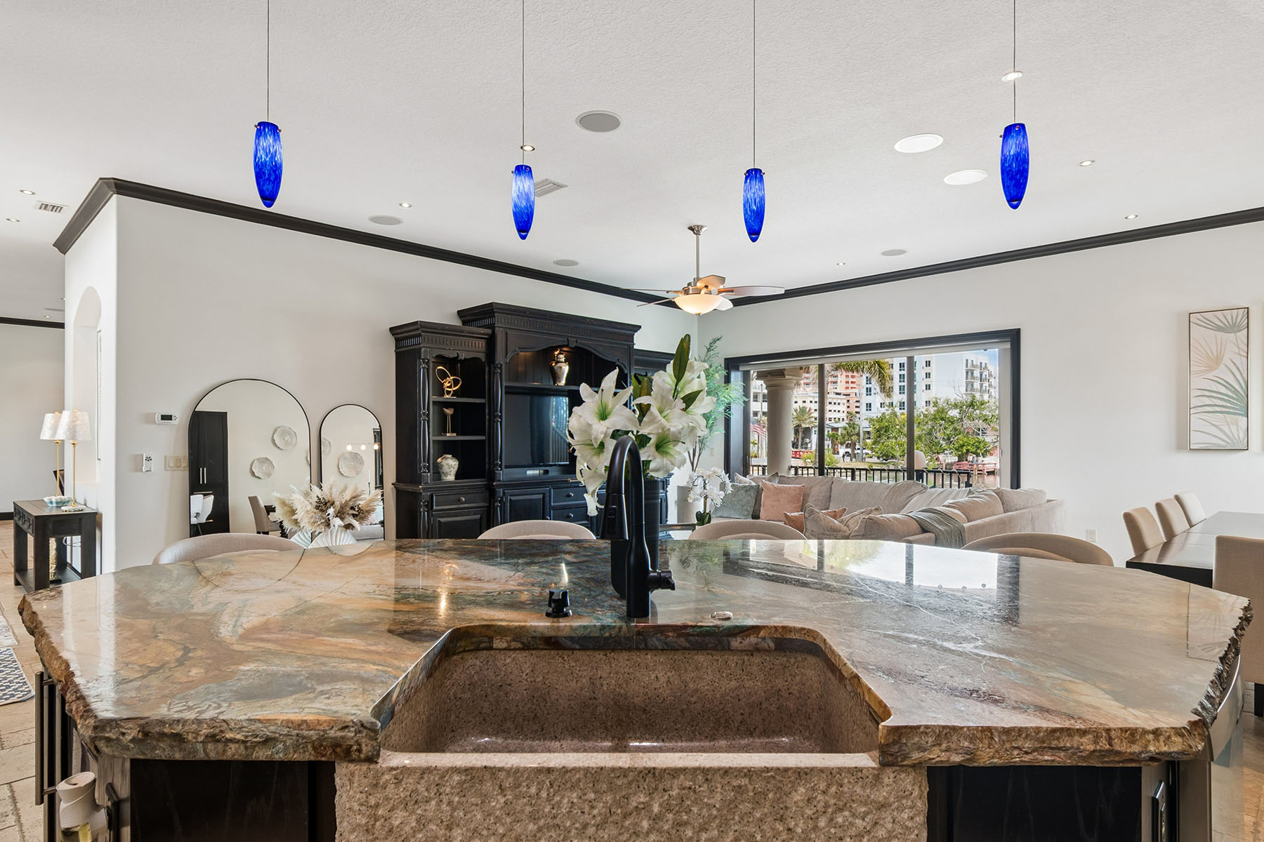  BAYSIDE SUB - 物件實景