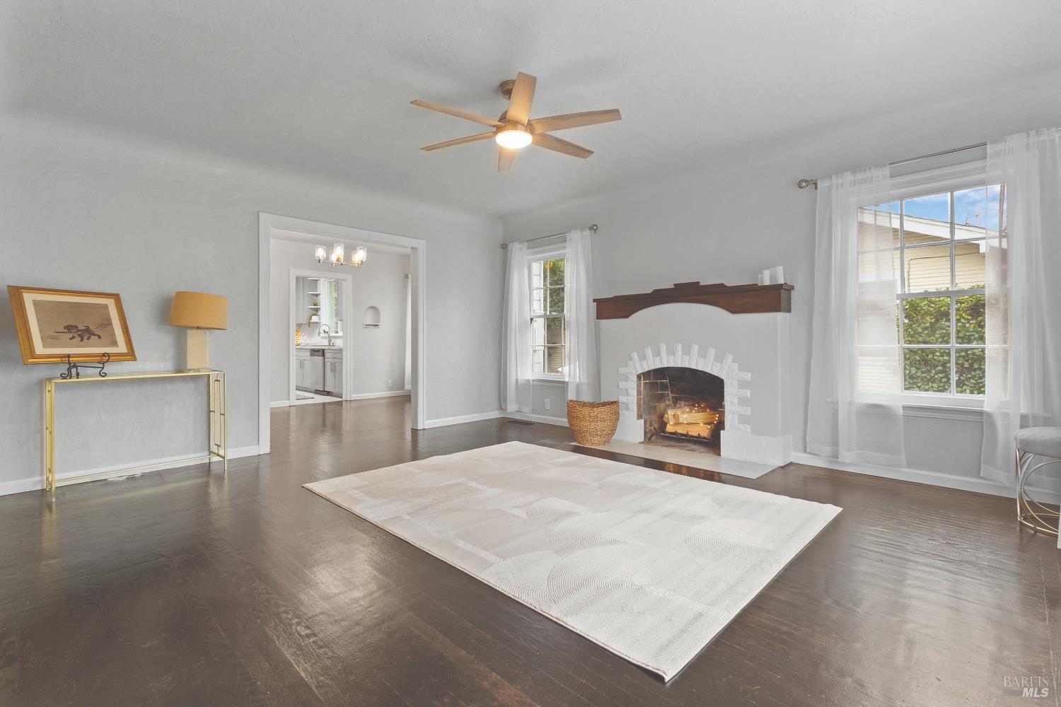 Santa Rosa, California, 95404, United States, 2 Bedrooms Bedrooms, ,2 BathroomsBathrooms,Residential,For Sale,2013277