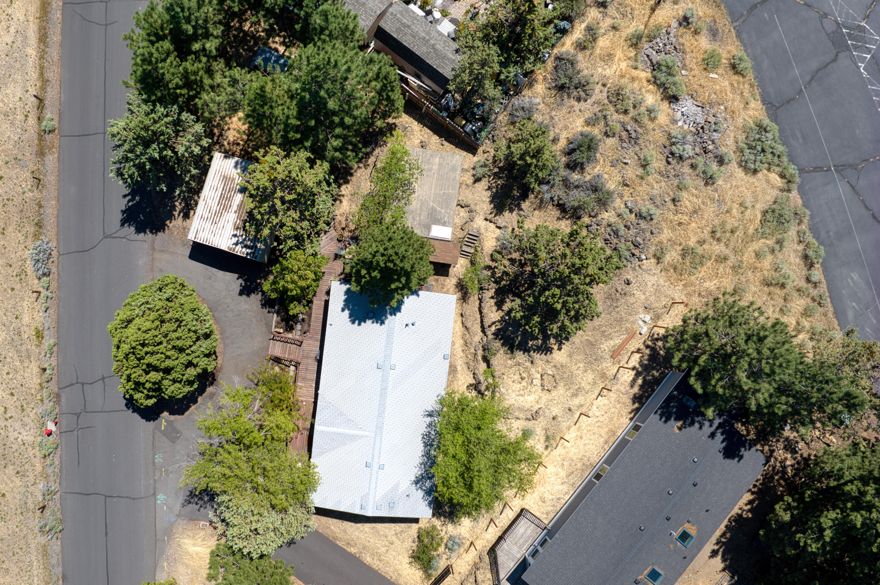 Bend, Oregon, 97701, United States, 3 Bedrooms Bedrooms, ,2 BathroomsBathrooms,Residential,For Sale,1905887