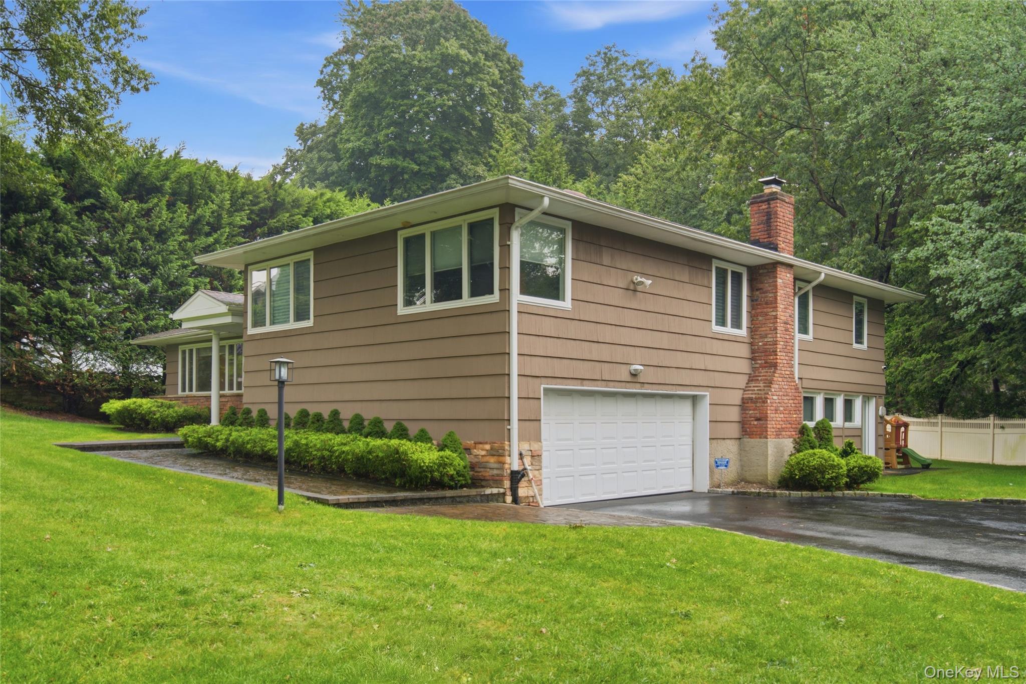  29 Sycamore Drive, Roslyn, NY, 11576 - 物件實景