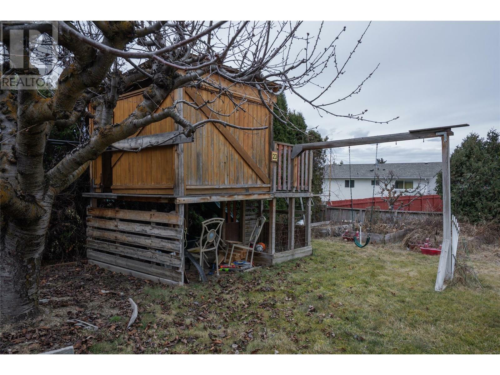 KELOWNA, British Columbia, V1X 6M4, CA, 3 Bedrooms Bedrooms, ,2 BathroomsBathrooms,Residential,For Sale,1836939