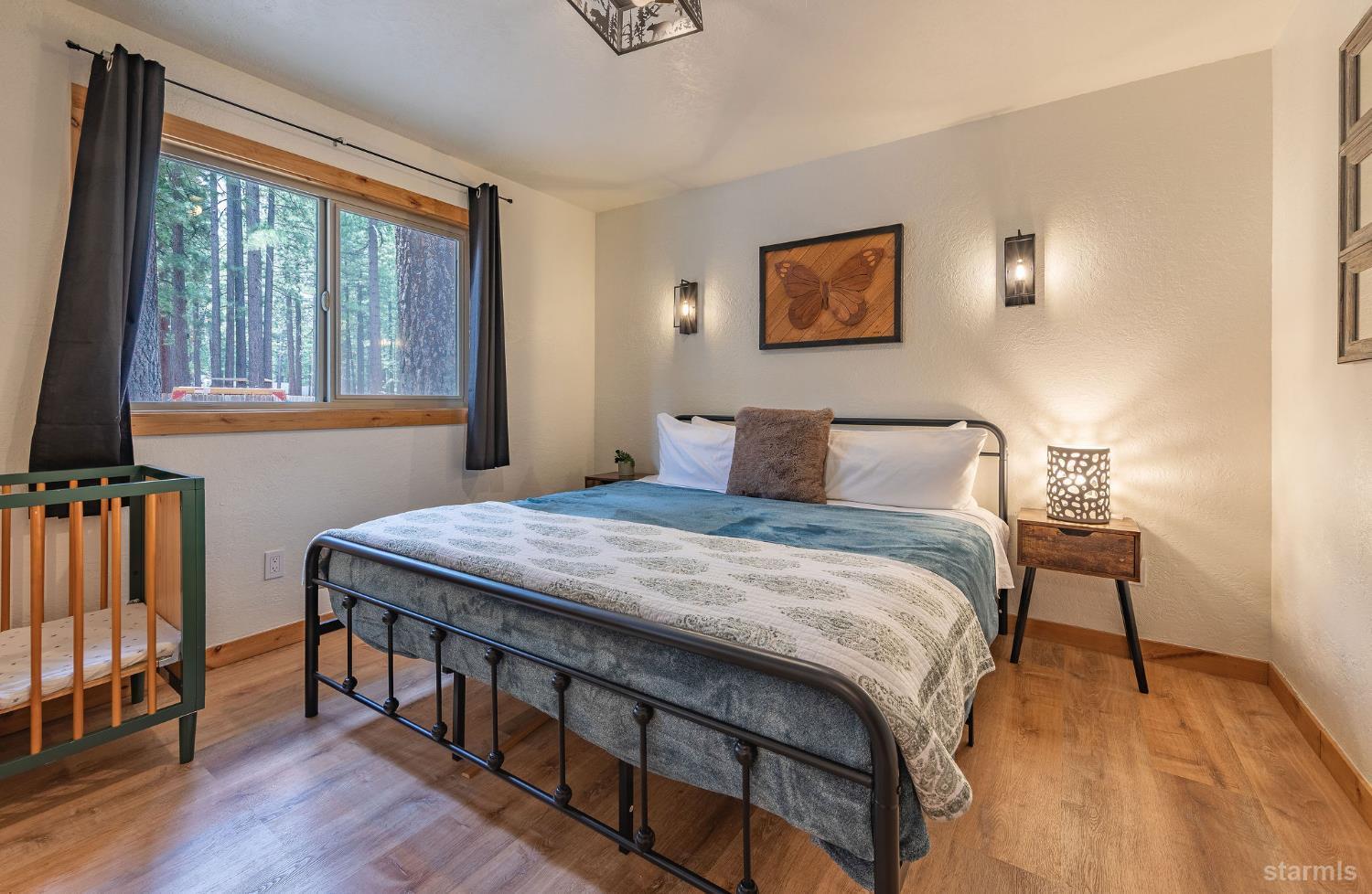 South Lake Tahoe, California, 96150, United States, 2 Bedrooms Bedrooms, ,1 BathroomBathrooms,Residential,For Sale,1971581